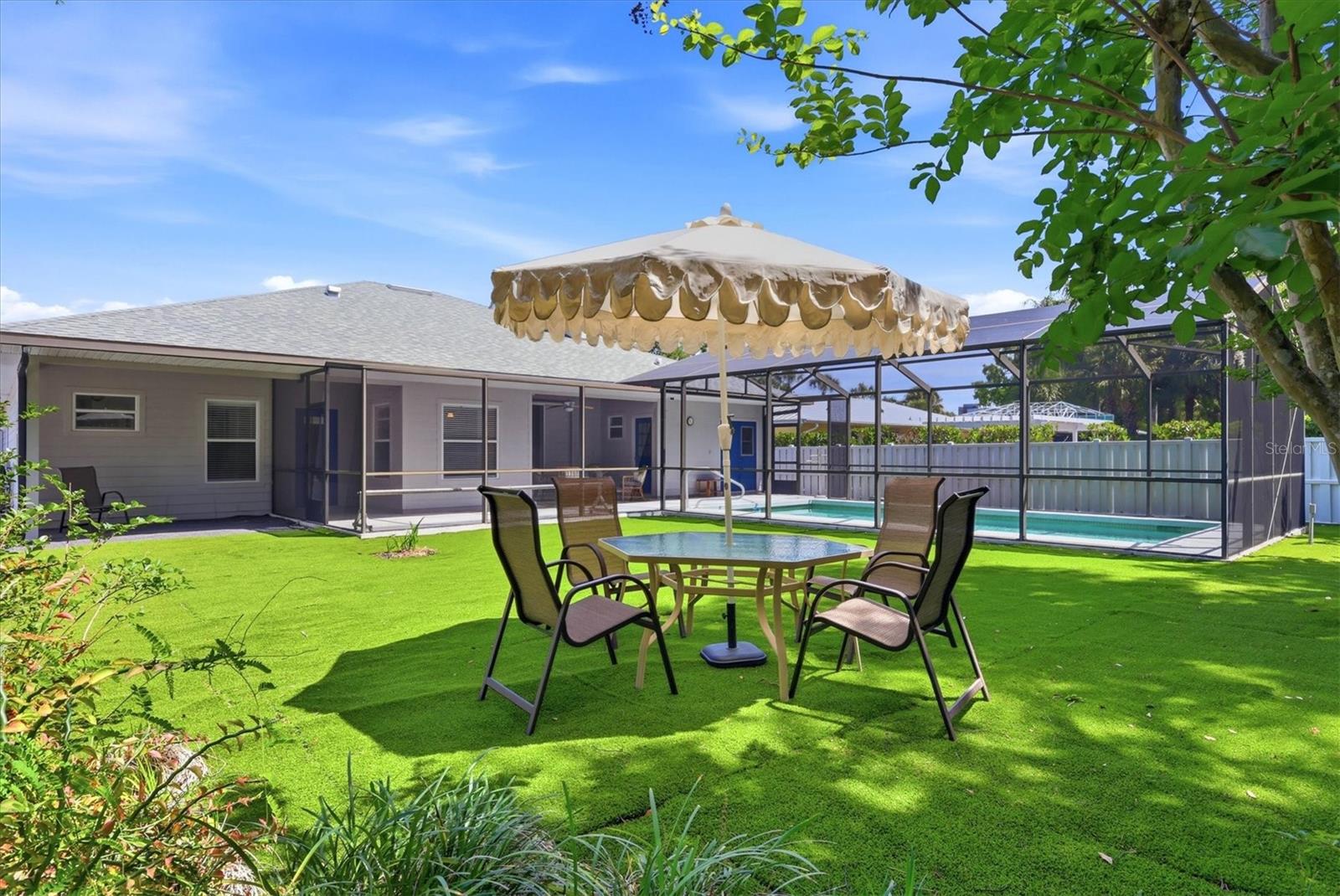 HUDSON BAYOU - Residential