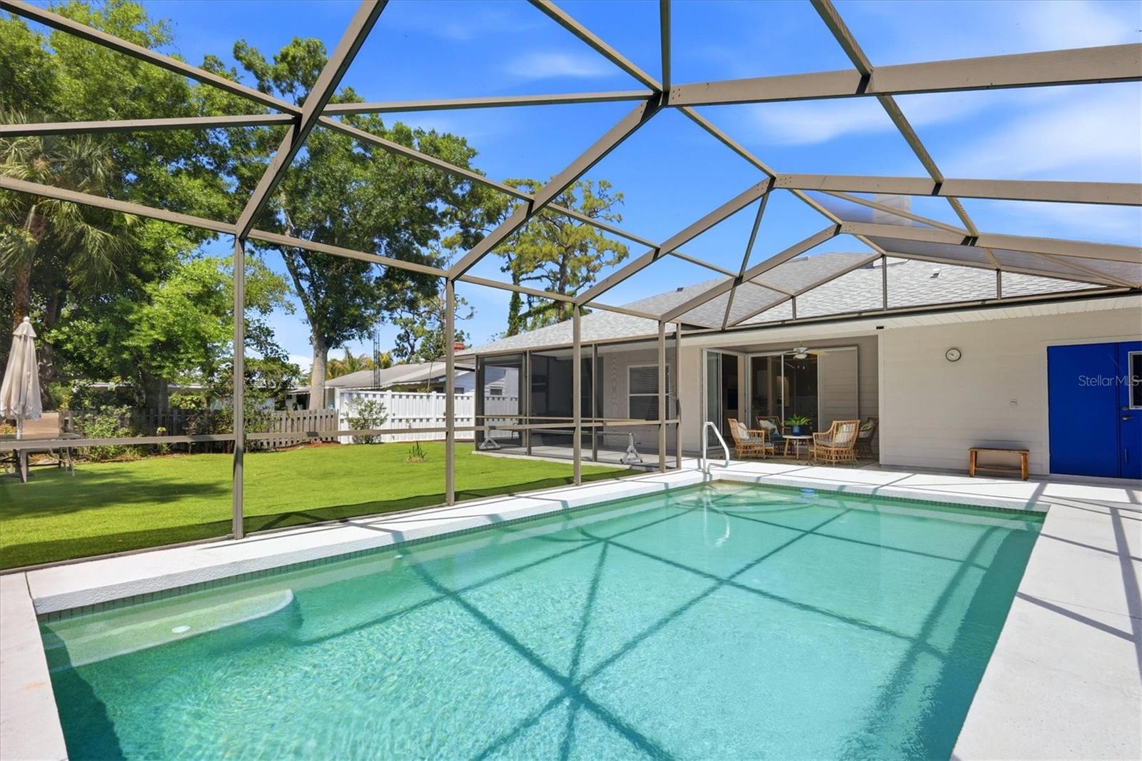 HUDSON BAYOU - Residential