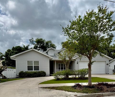 1714 WALDEMERE STREET SARASOTA FL 34239