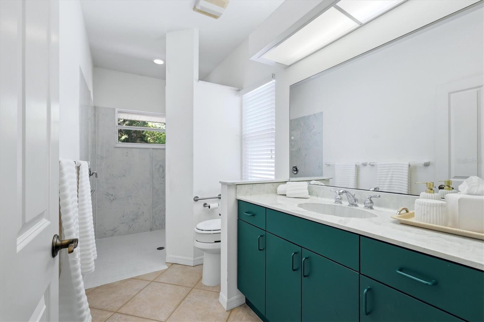 HUDSON BAYOU - Residential