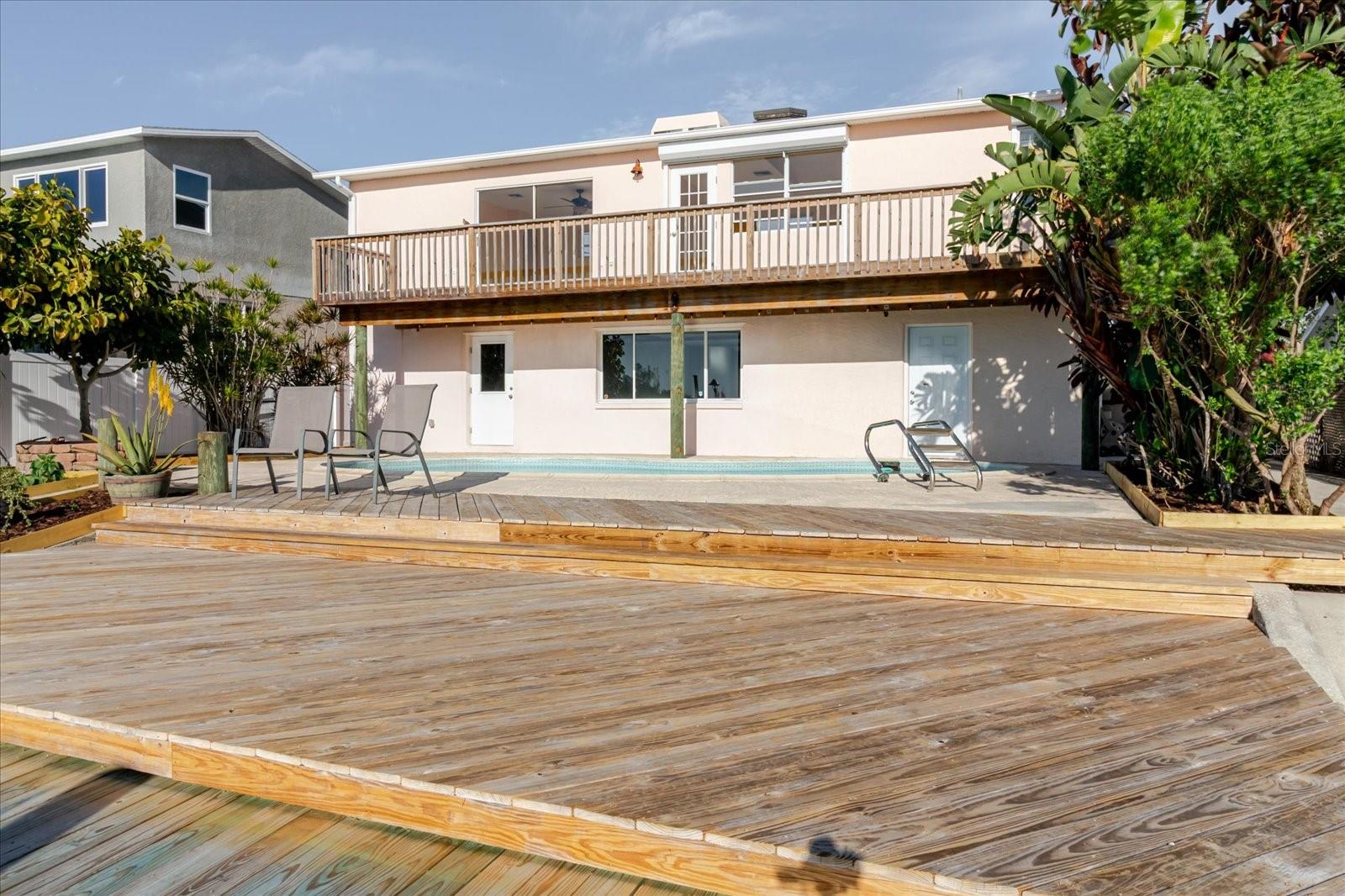 LEISURE BEACH - Residential