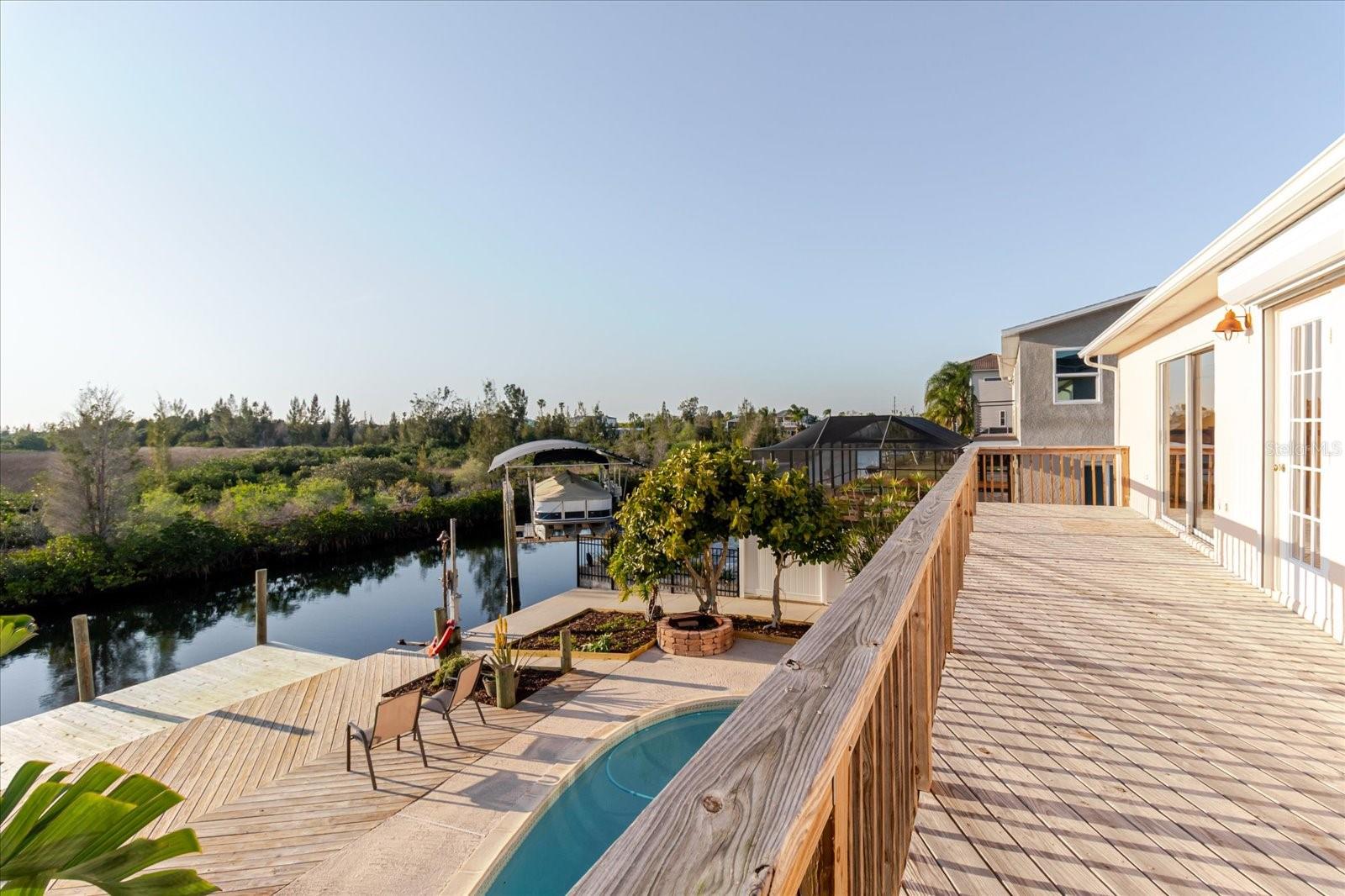 LEISURE BEACH - Residential