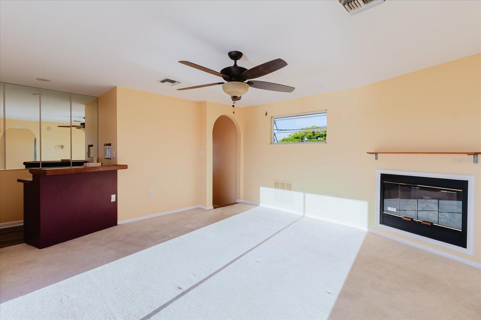 LEISURE BEACH - Residential