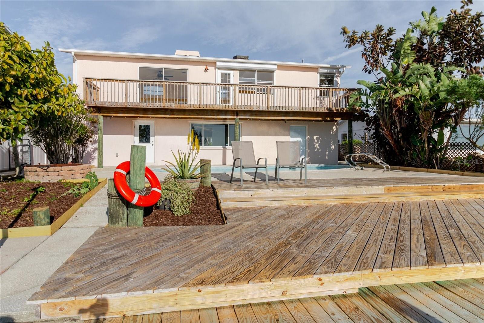 LEISURE BEACH - Residential