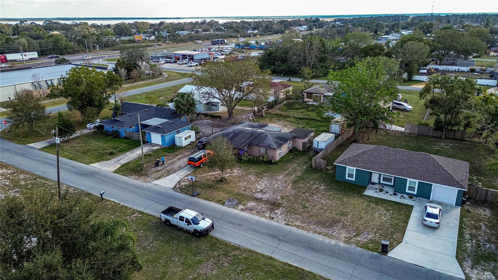 SOUTH LAKE WALES - Residential