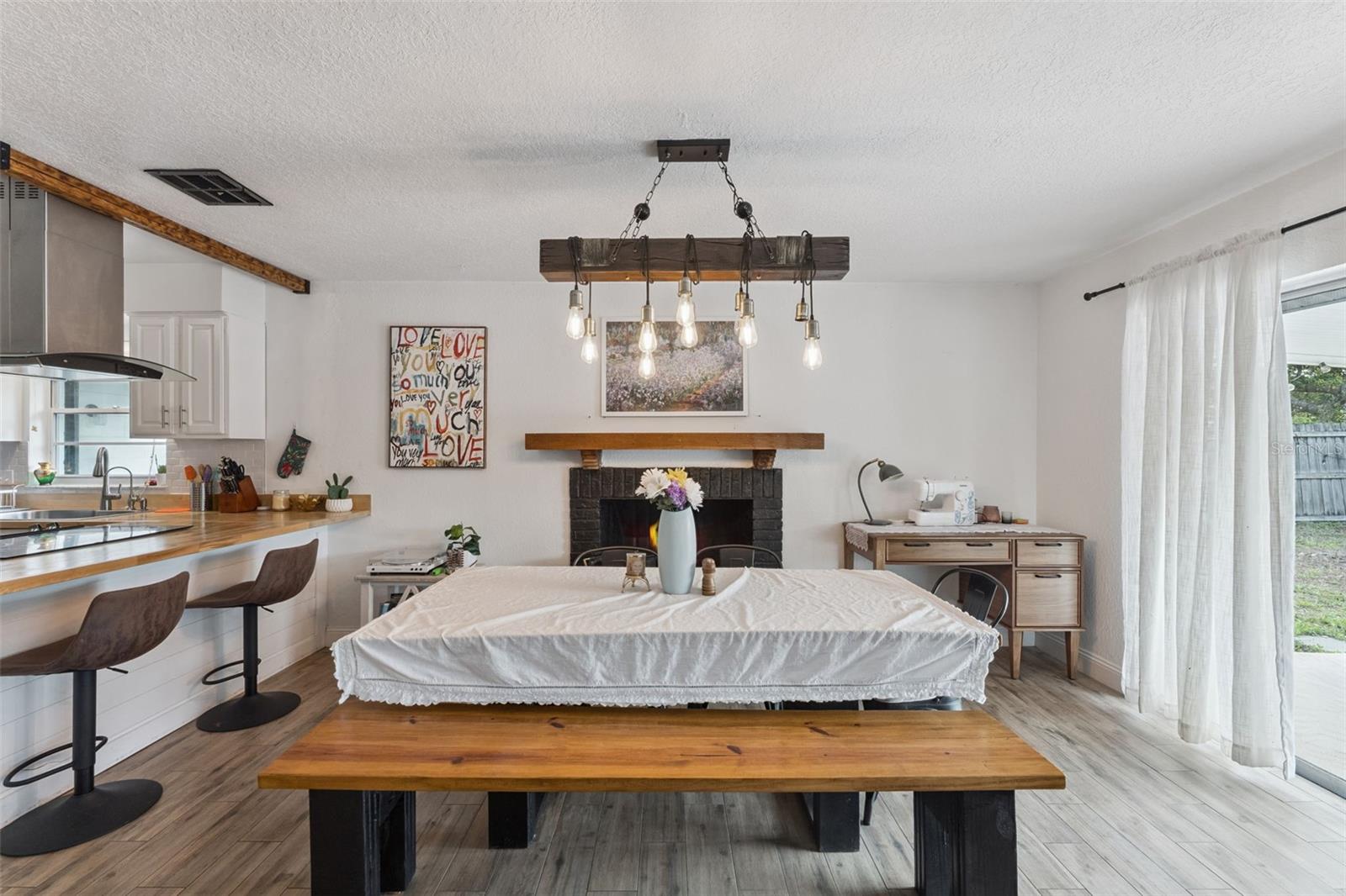 LAKE SEARCY SHORES - Residential