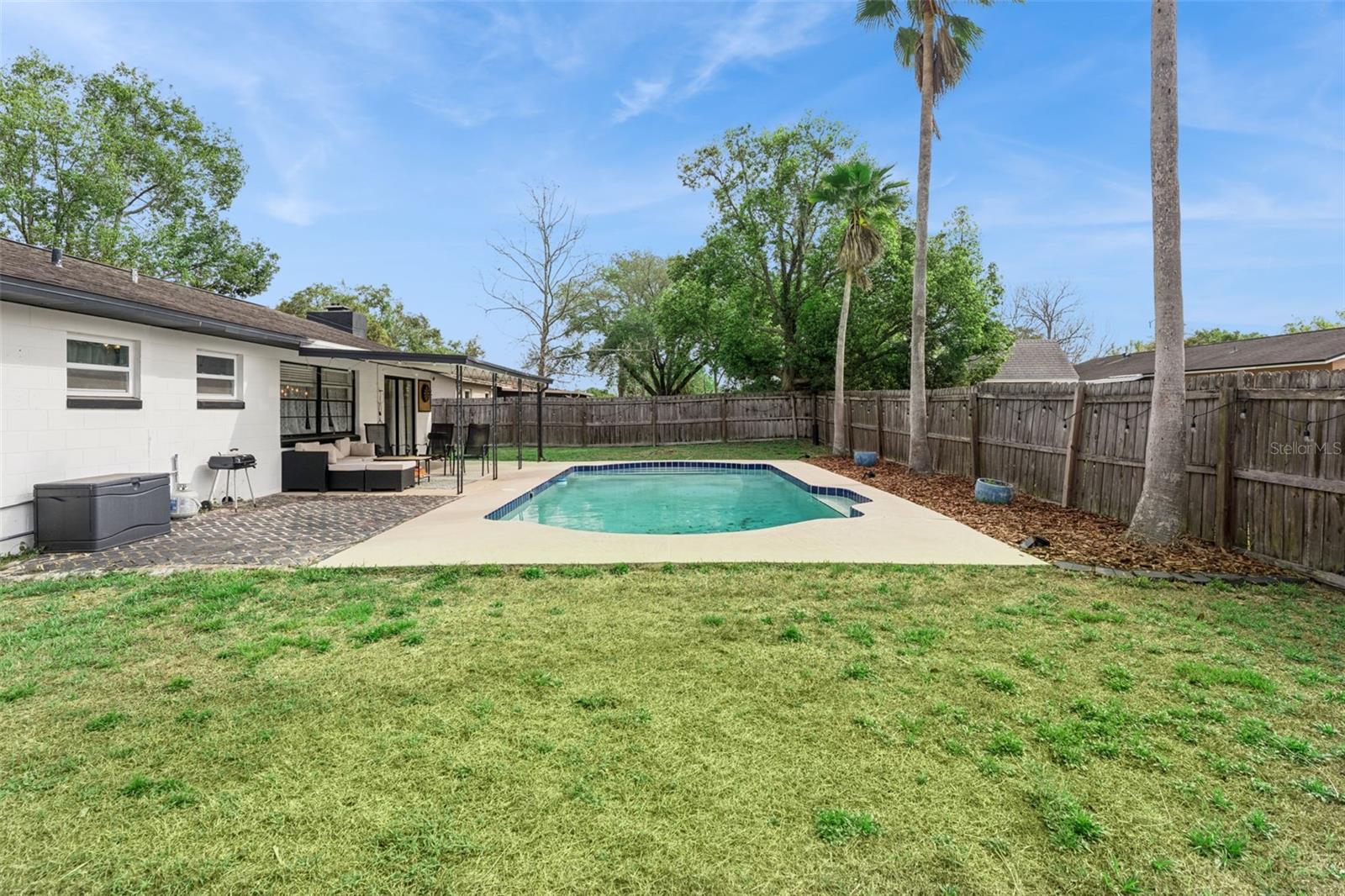 LAKE SEARCY SHORES - Residential