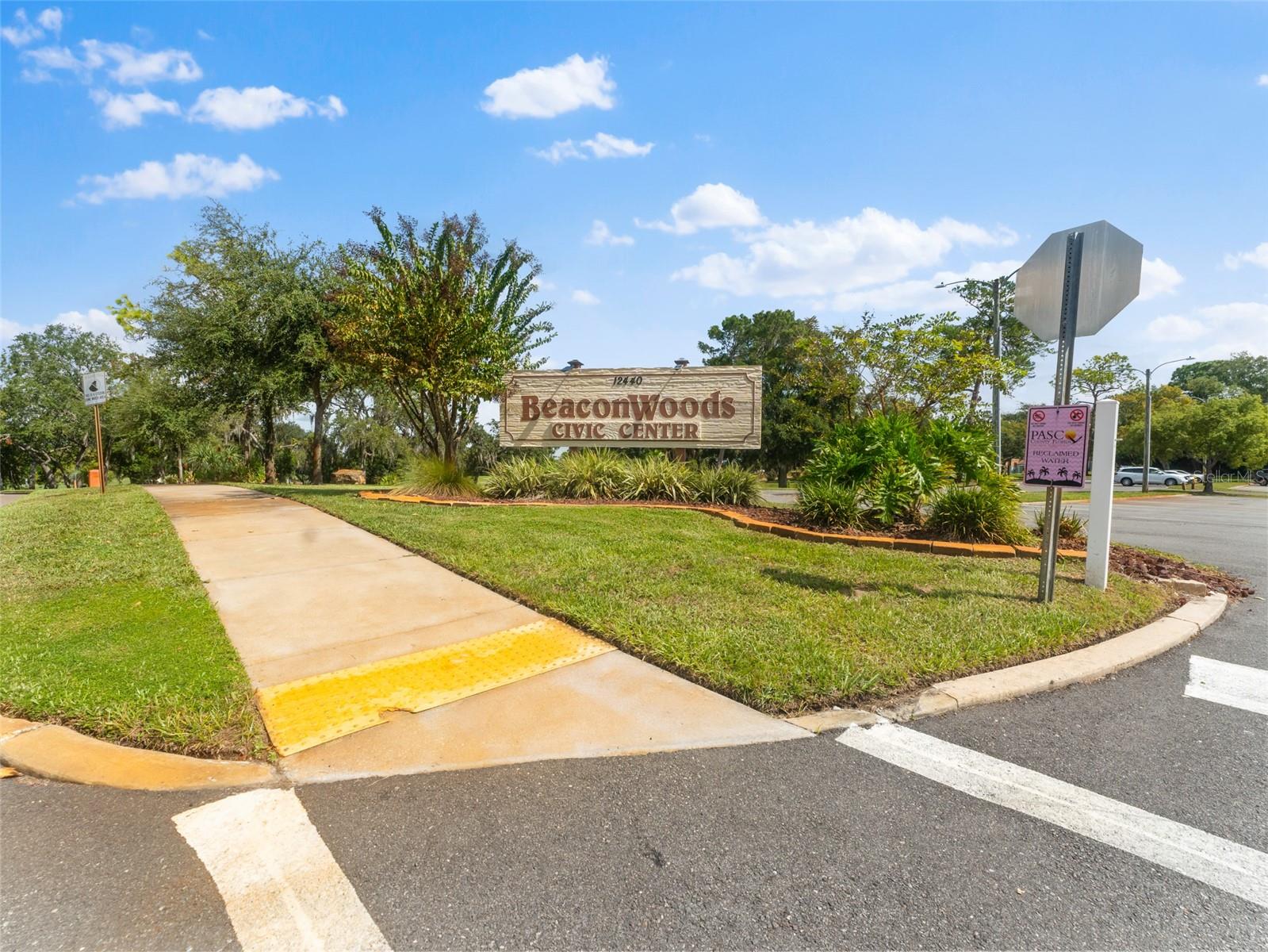 BEACON WOODS VILLAGE - Residential