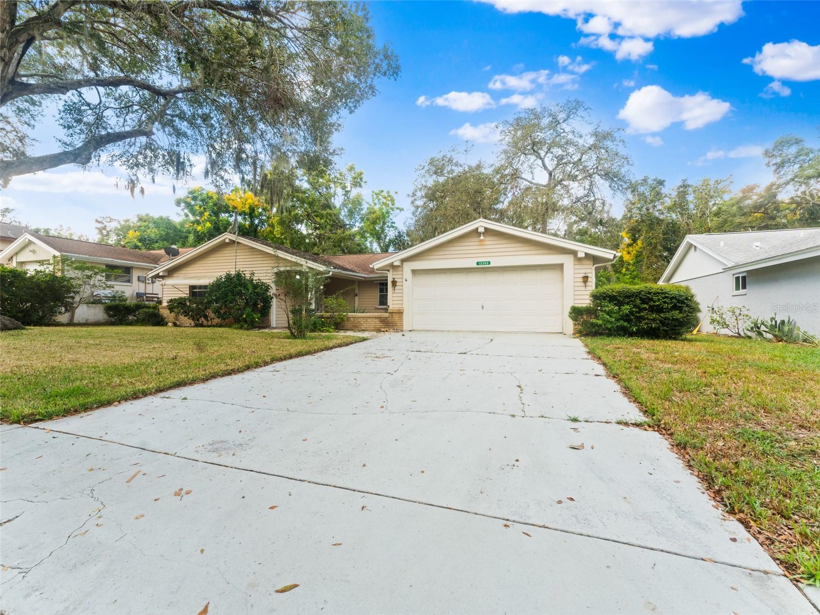 BEACON WOODS VILLAGE - Residential
