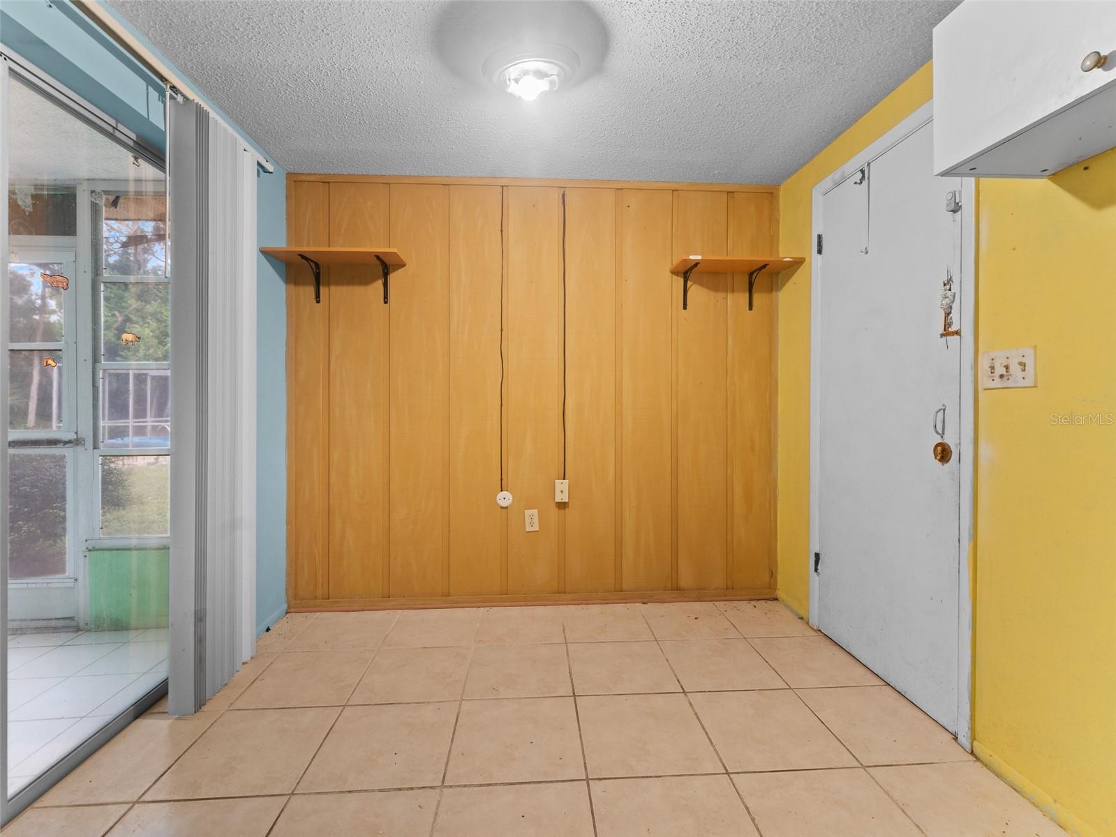 BEACON WOODS VILLAGE - Residential