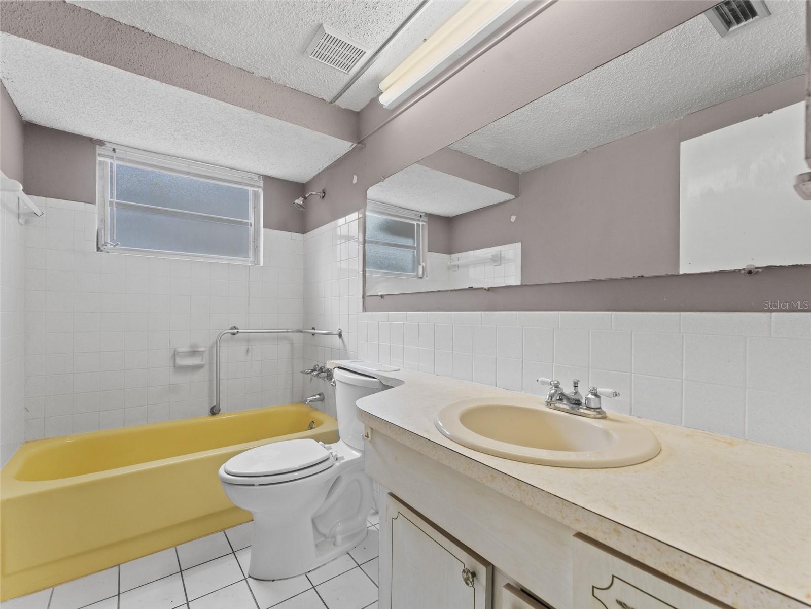 BEACON WOODS VILLAGE - Residential