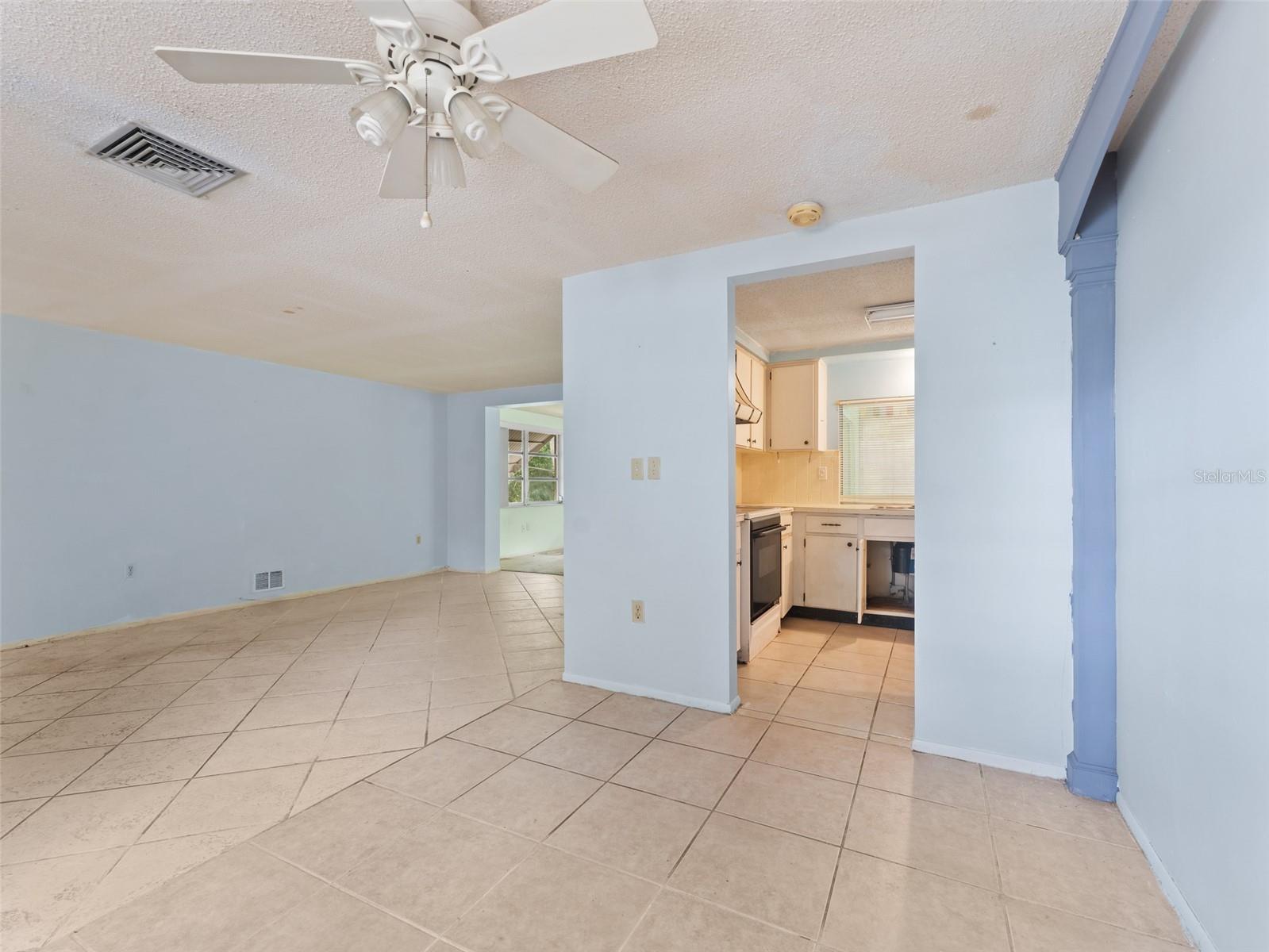 BEACON WOODS VILLAGE - Residential