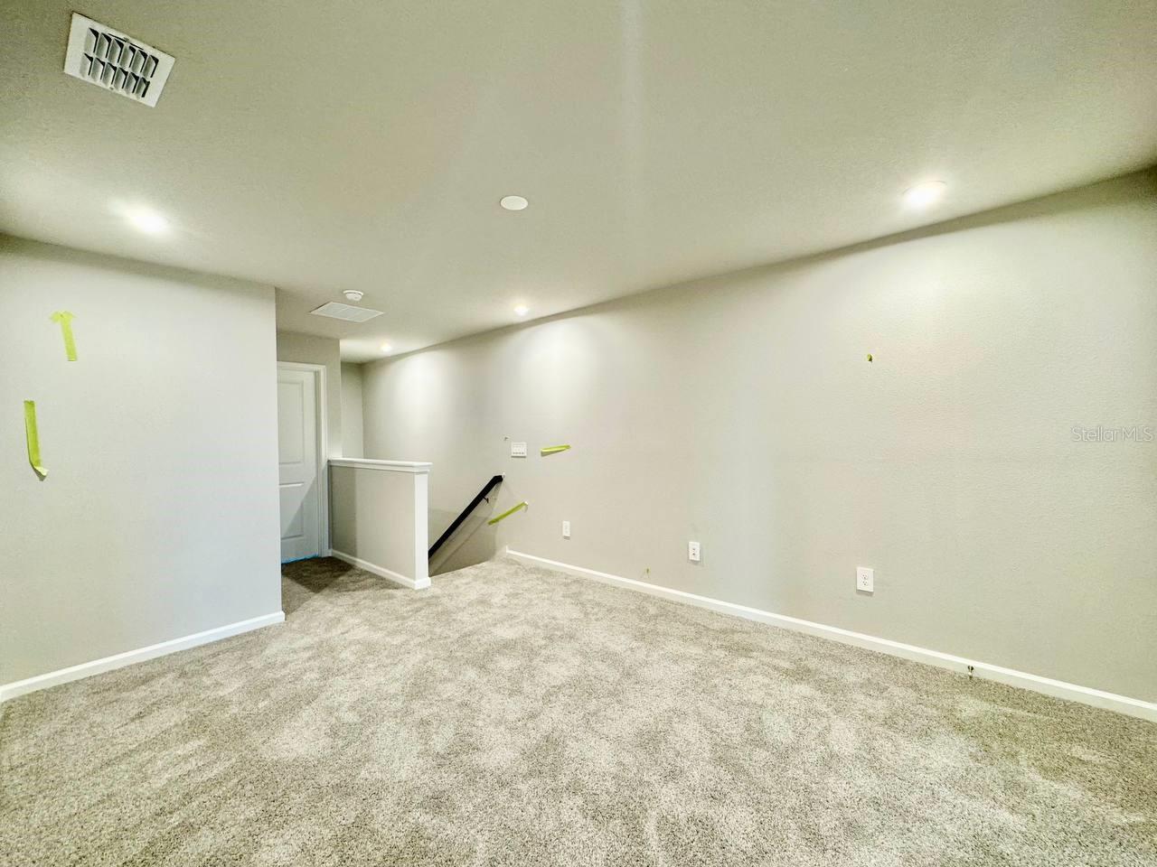 BLOOMINGDALE TOWNES - Residential Lease
