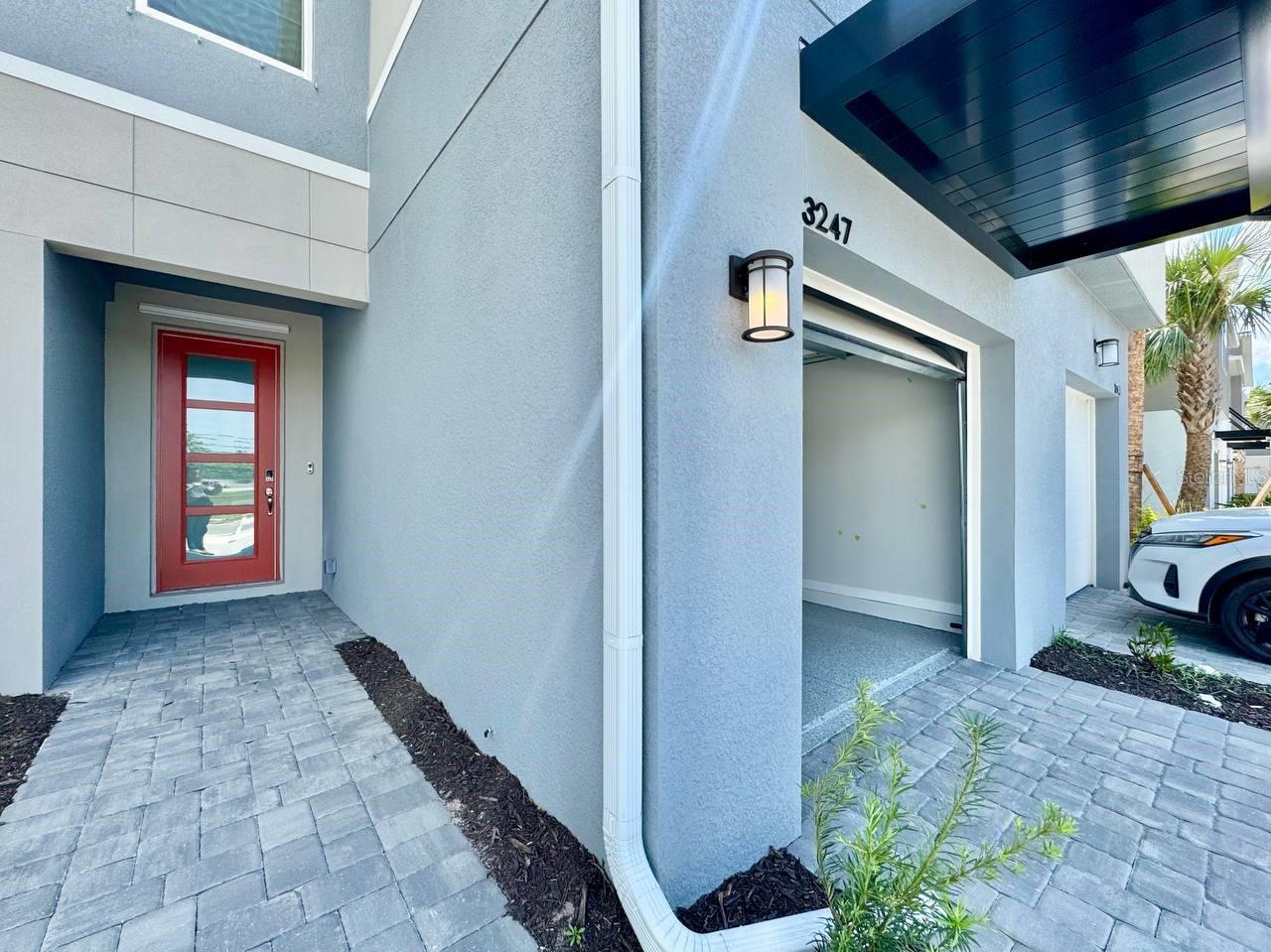BLOOMINGDALE TOWNES - Residential Lease