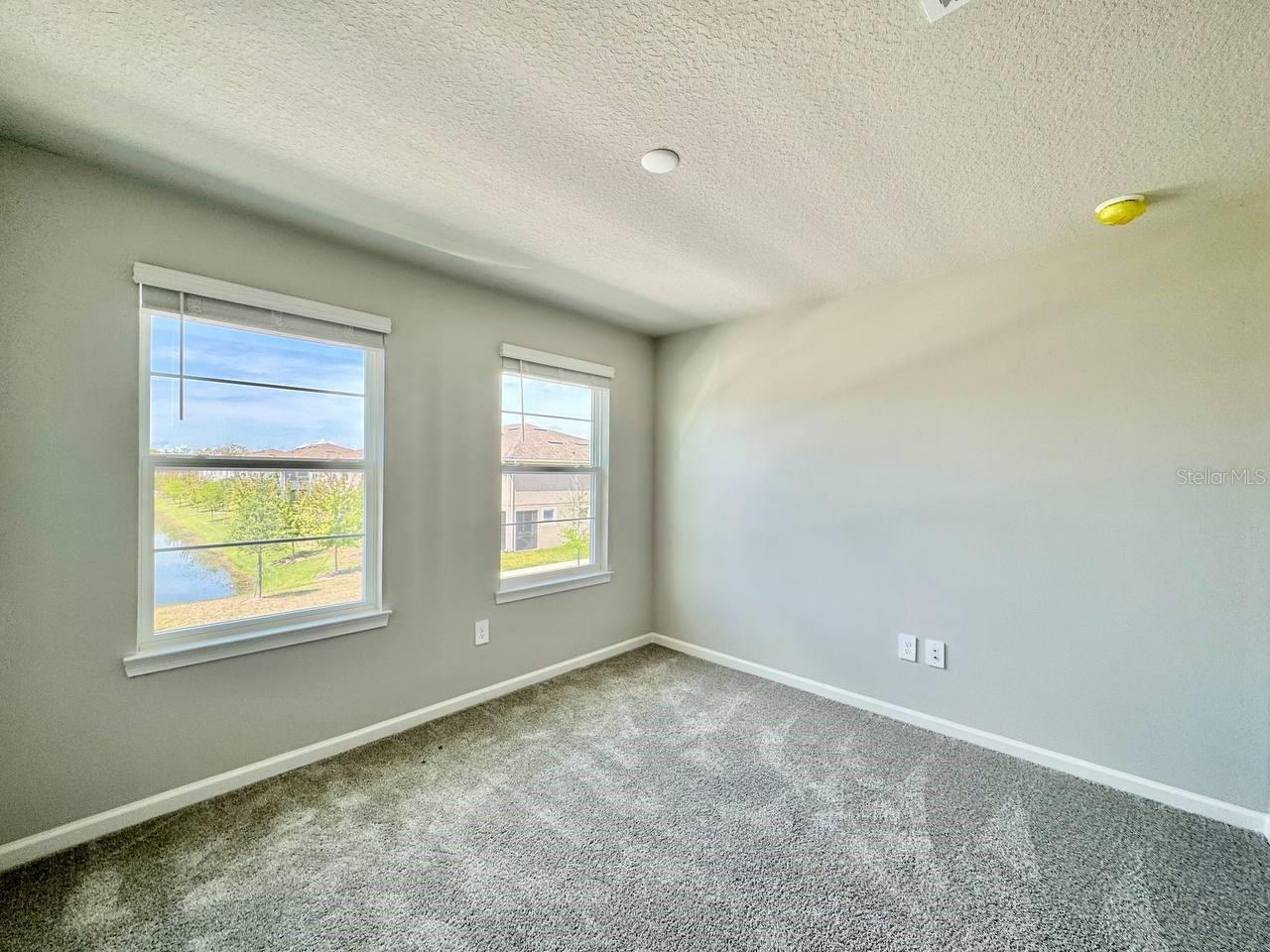 BLOOMINGDALE TOWNES - Residential Lease