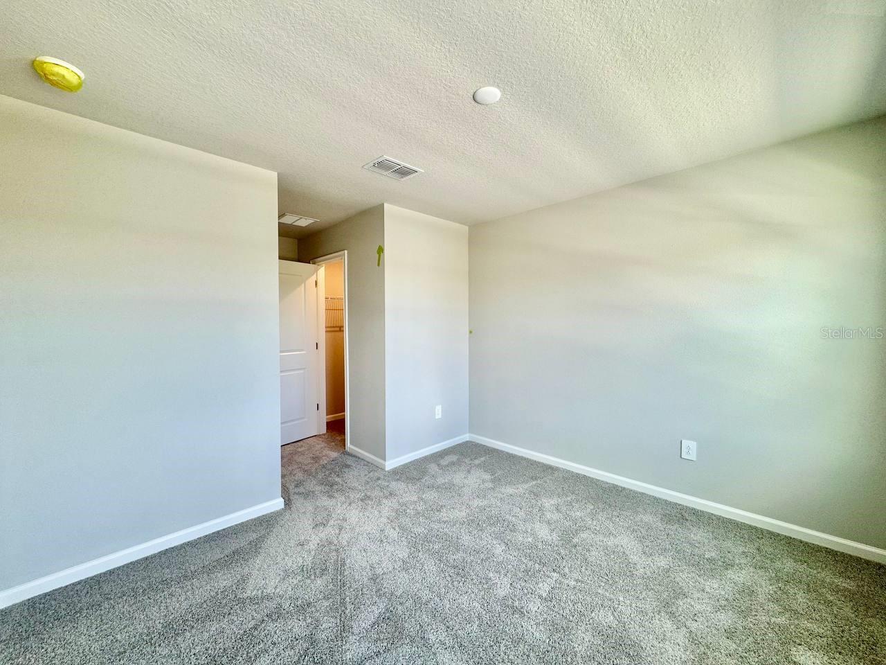 BLOOMINGDALE TOWNES - Residential Lease