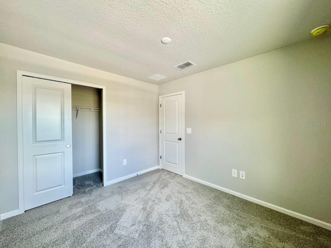 BLOOMINGDALE TOWNES - Residential Lease