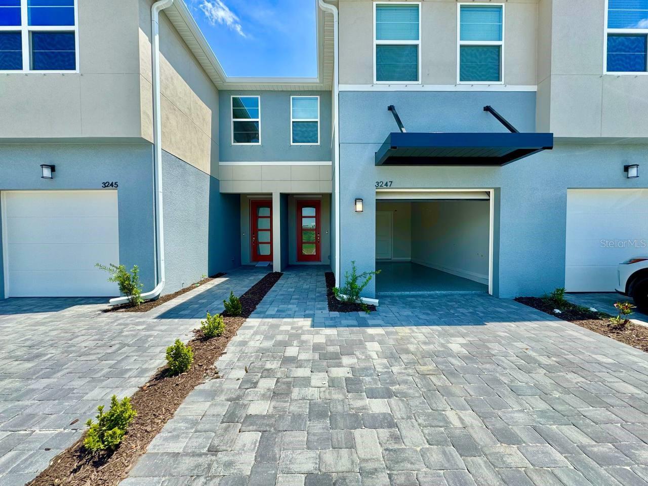 BLOOMINGDALE TOWNES - Residential Lease