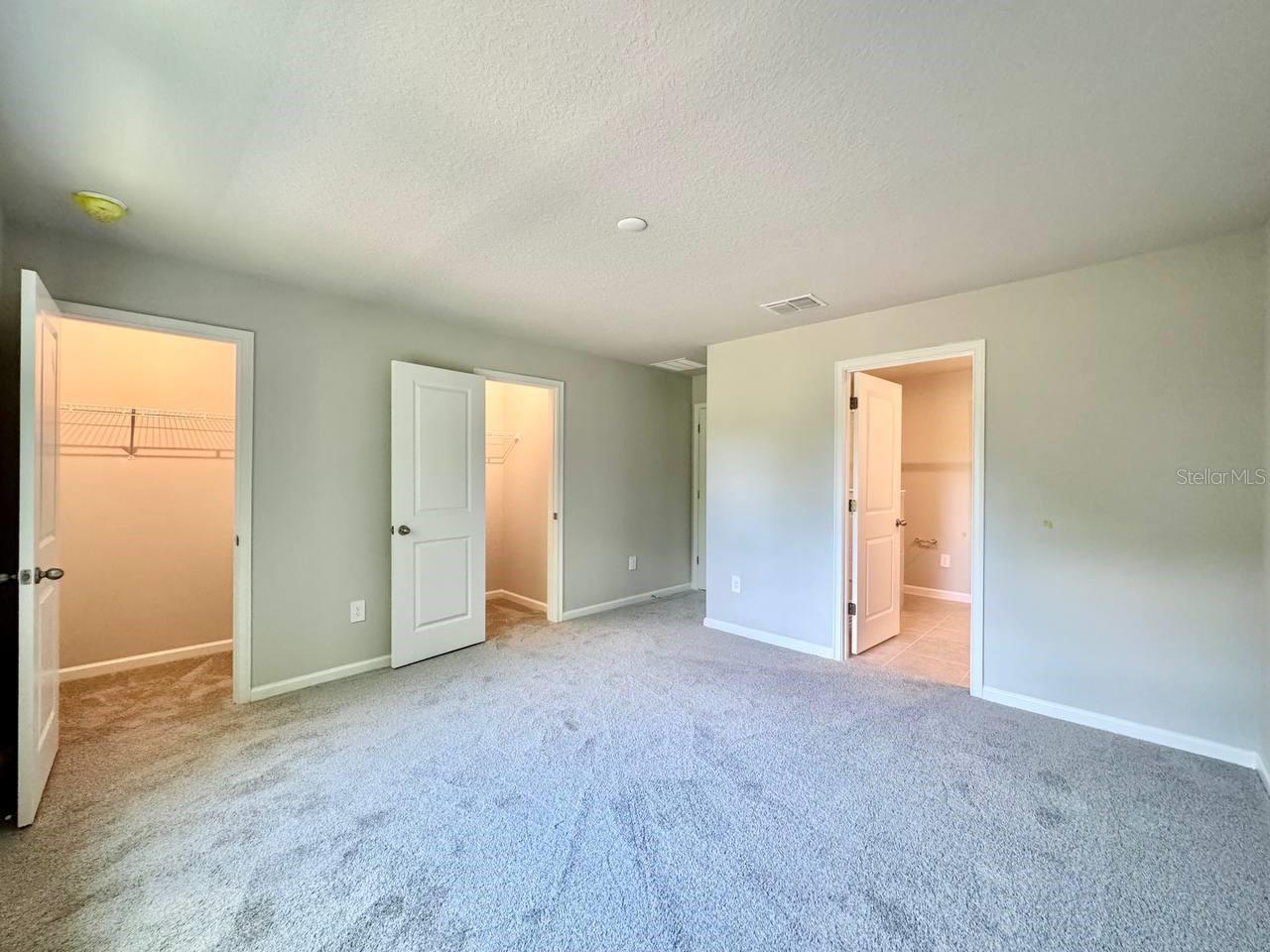 BLOOMINGDALE TOWNES - Residential Lease