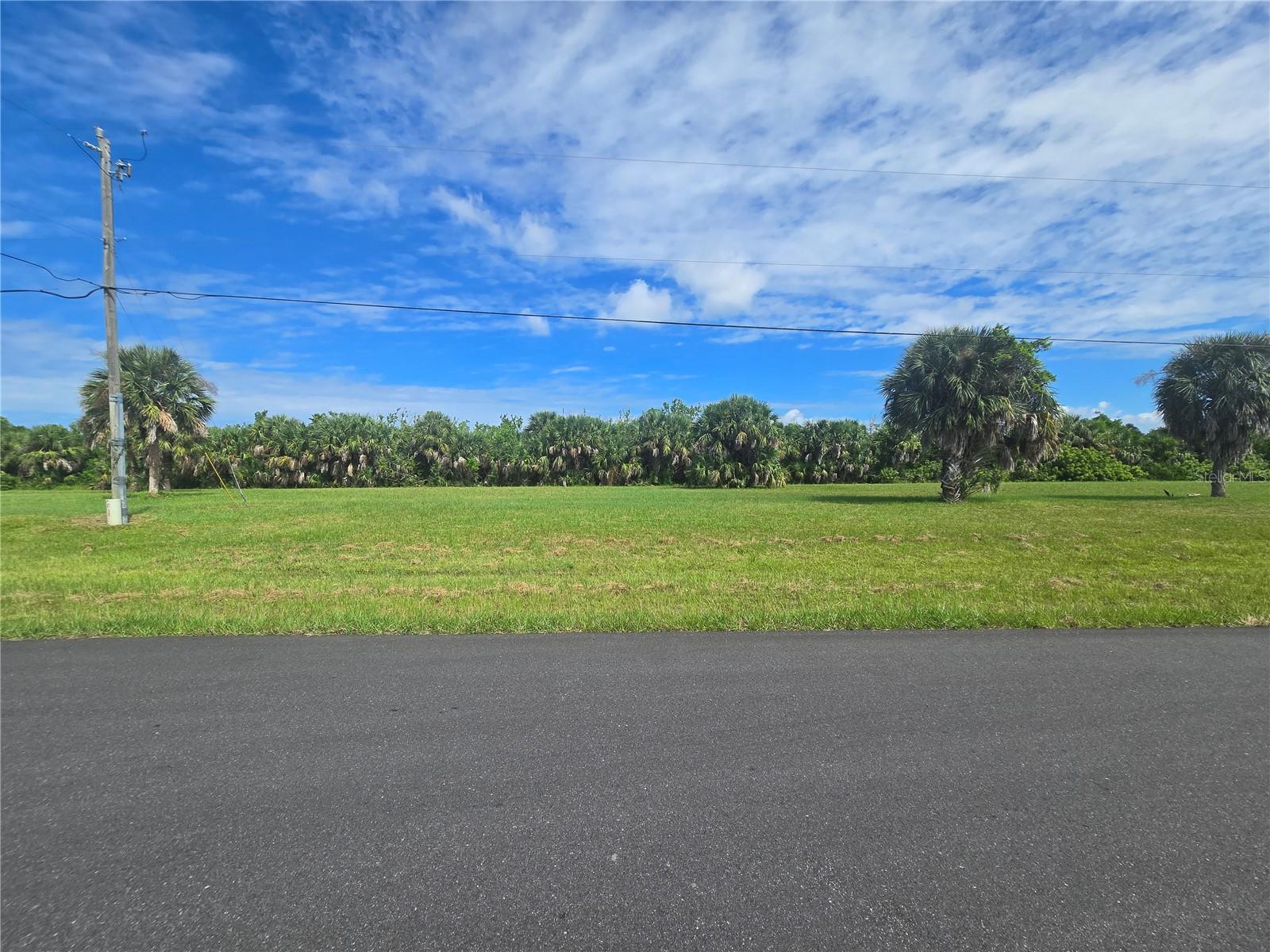 BURNT STORE LAKES - Land
