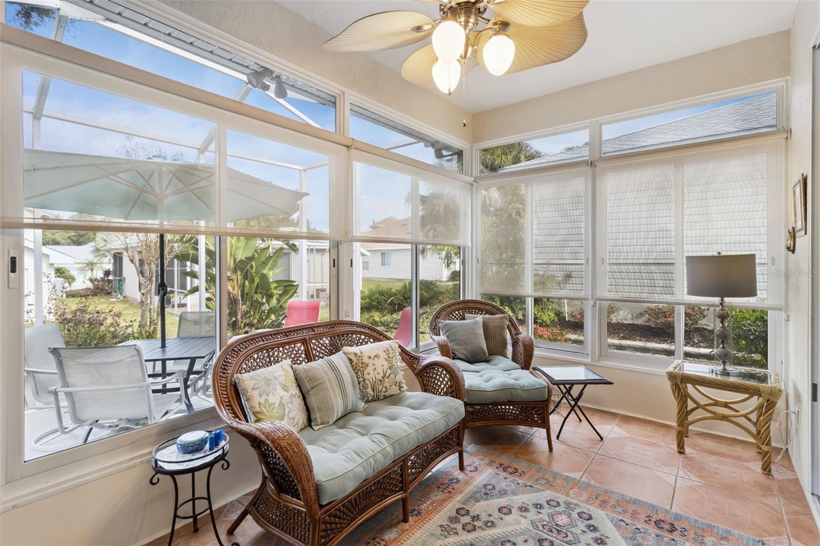 TAVARES ROYAL HARBOR PH 02 LT 179 - Residential