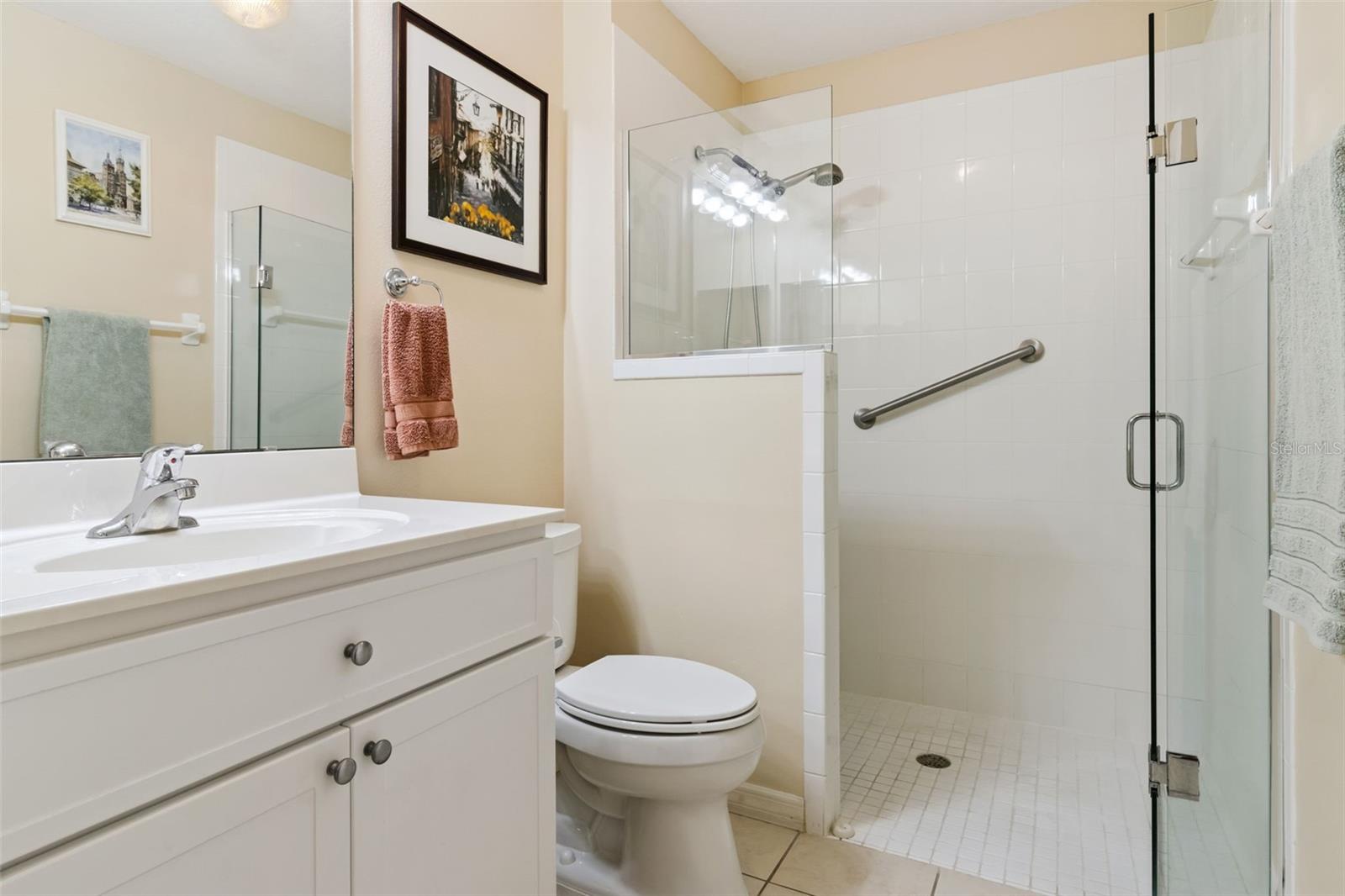 TAVARES ROYAL HARBOR PH 02 LT 179 - Residential