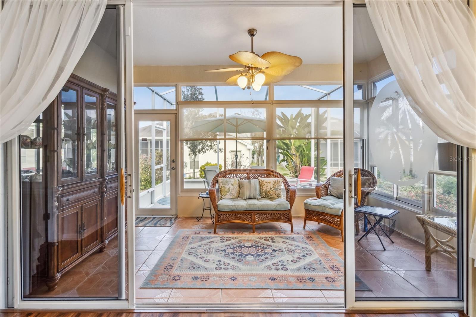 TAVARES ROYAL HARBOR PH 02 LT 179 - Residential