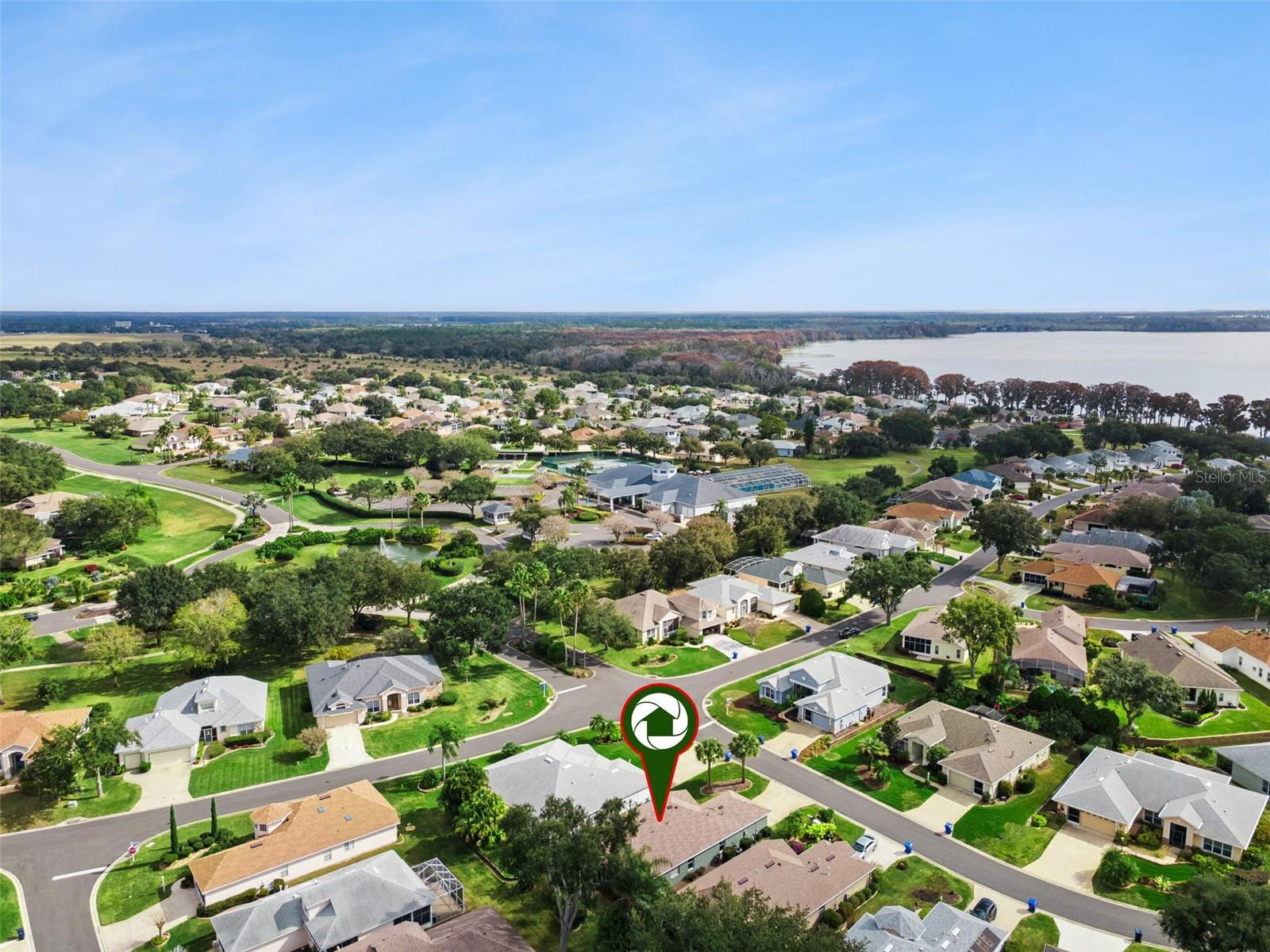 TAVARES ROYAL HARBOR PH 02 LT 179 - Residential