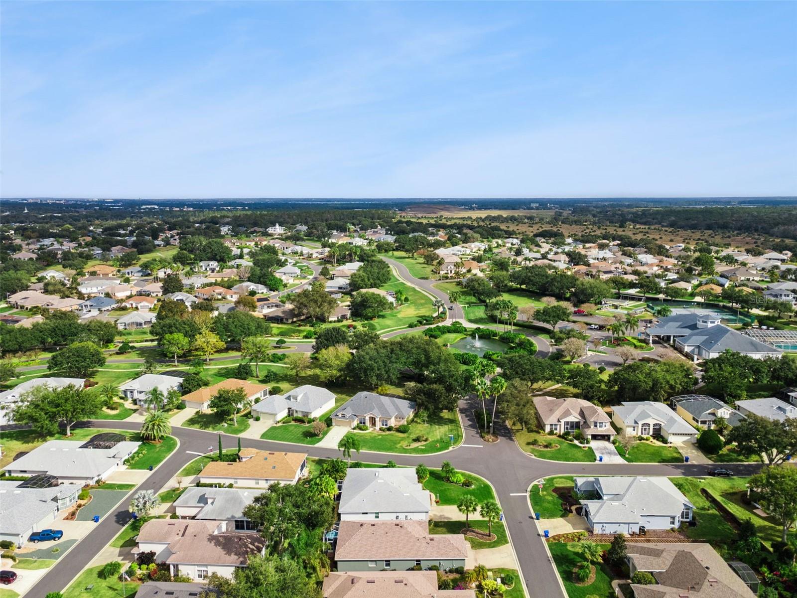 TAVARES ROYAL HARBOR PH 02 LT 179 - Residential