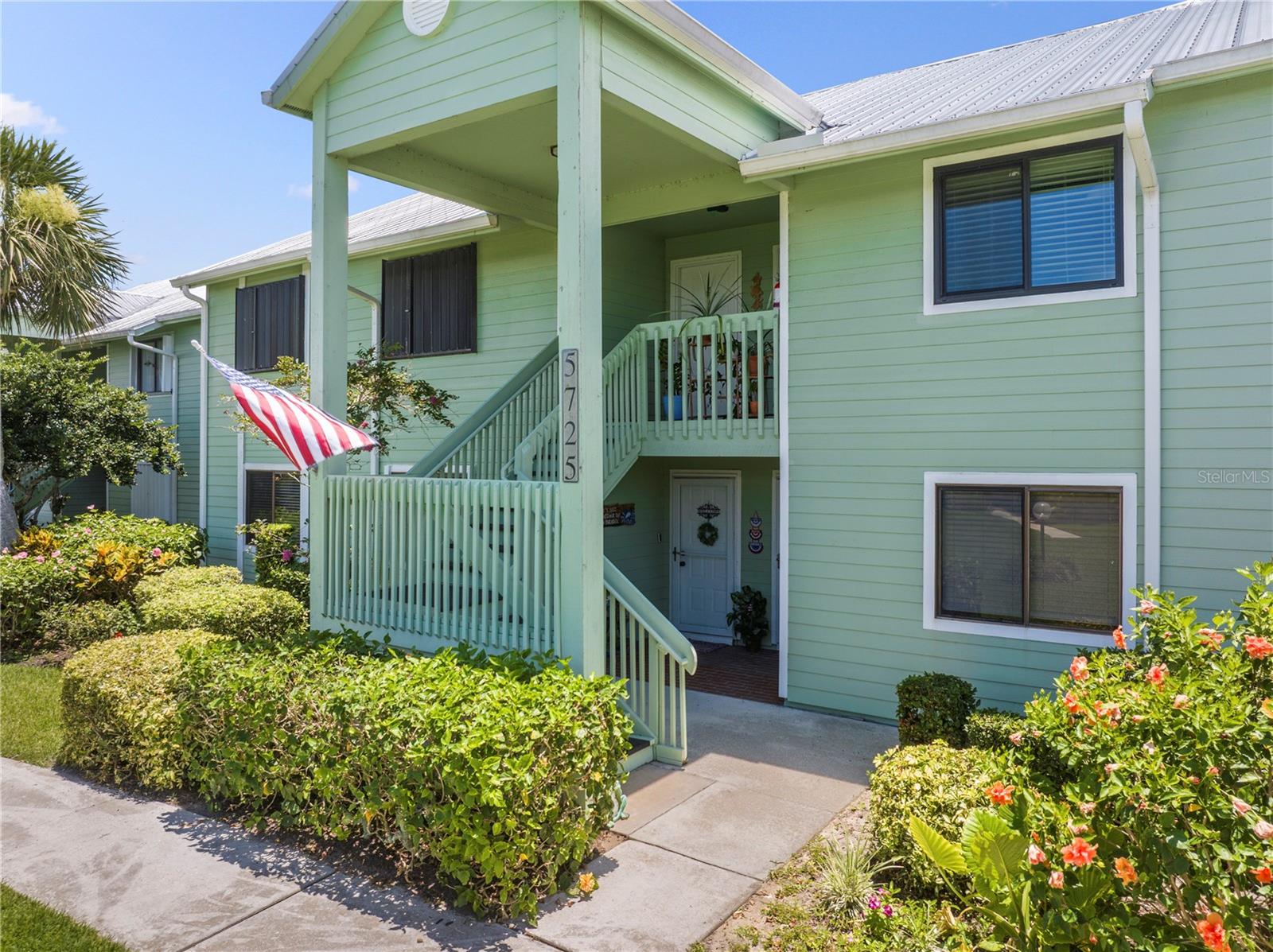 5725 PELICAN POINTE DRIVE 1, SEBASTIAN, FL, 32958/$254,999 1 5725 PELICAN POINTE DRIVE 1
