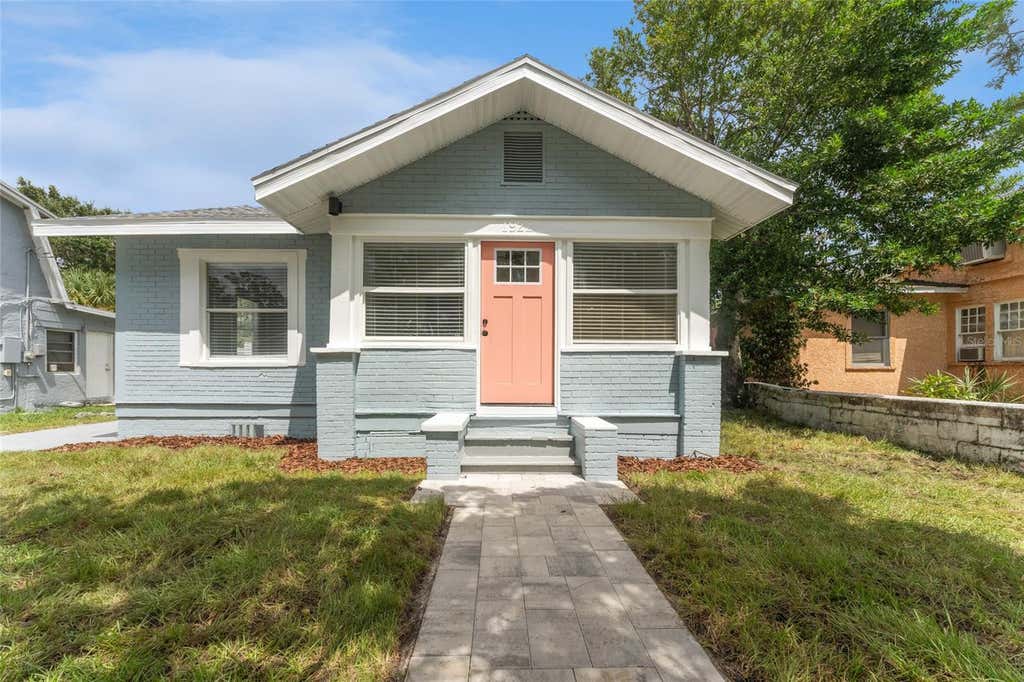 Photo of 1922 23rd Street S, St Petersburg, FL 33712 (MLS # TB8517979)