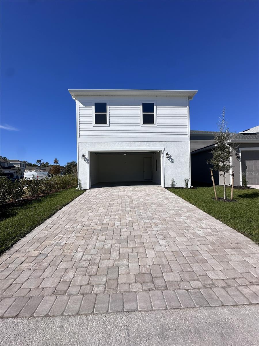 TRINITY PLACE PH 1 - Residential Lease