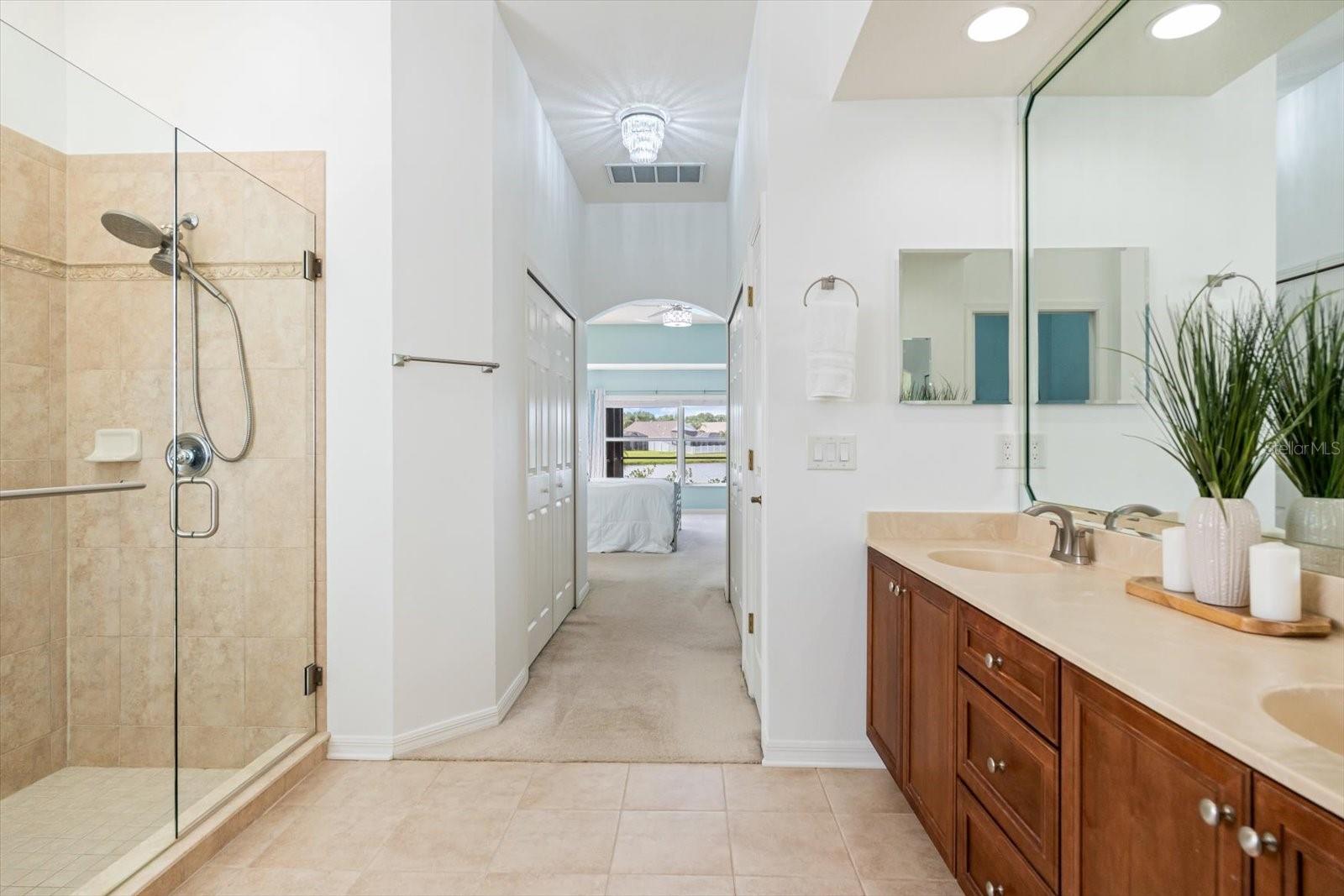 LAKESIDE PRESERVE - Residential