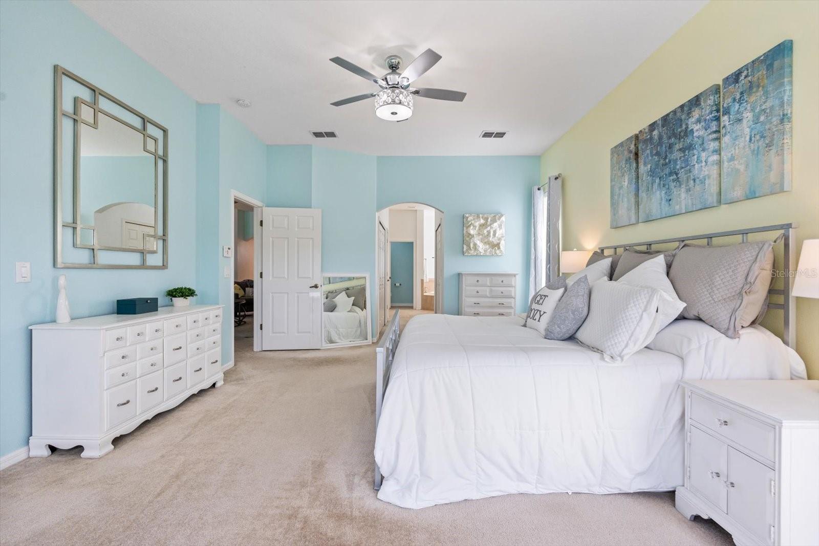 LAKESIDE PRESERVE - Residential