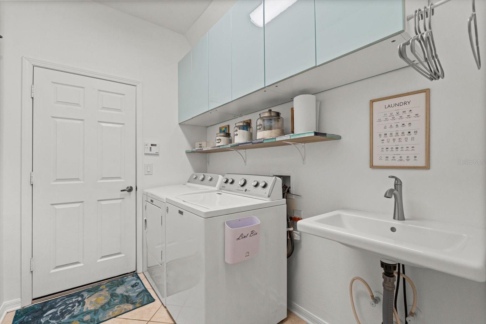 LAKESIDE PRESERVE - Residential