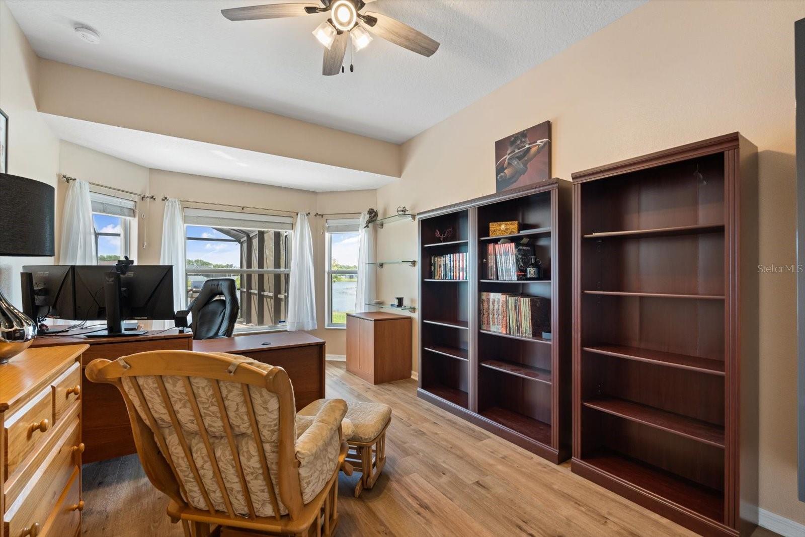 LAKESIDE PRESERVE - Residential