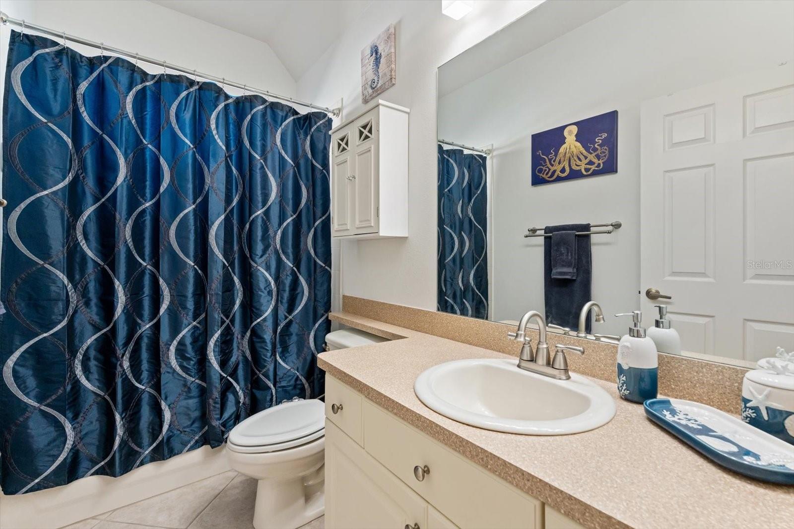 LAKESIDE PRESERVE - Residential