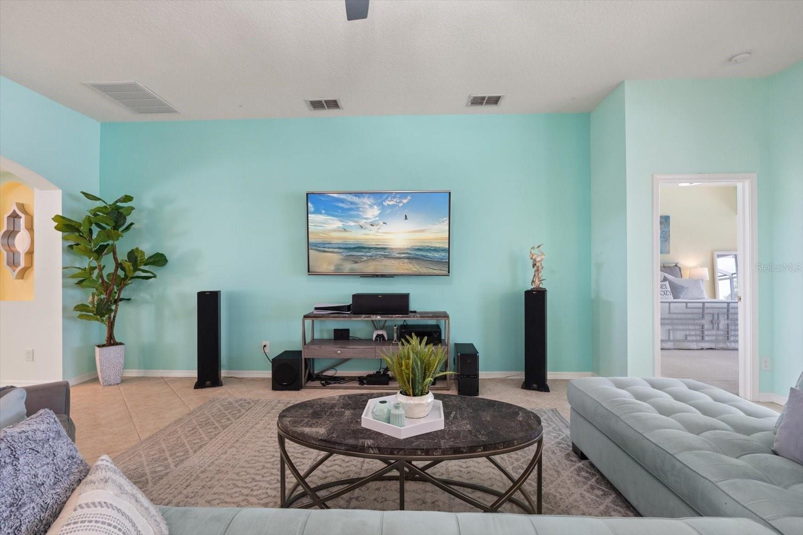 LAKESIDE PRESERVE - Residential