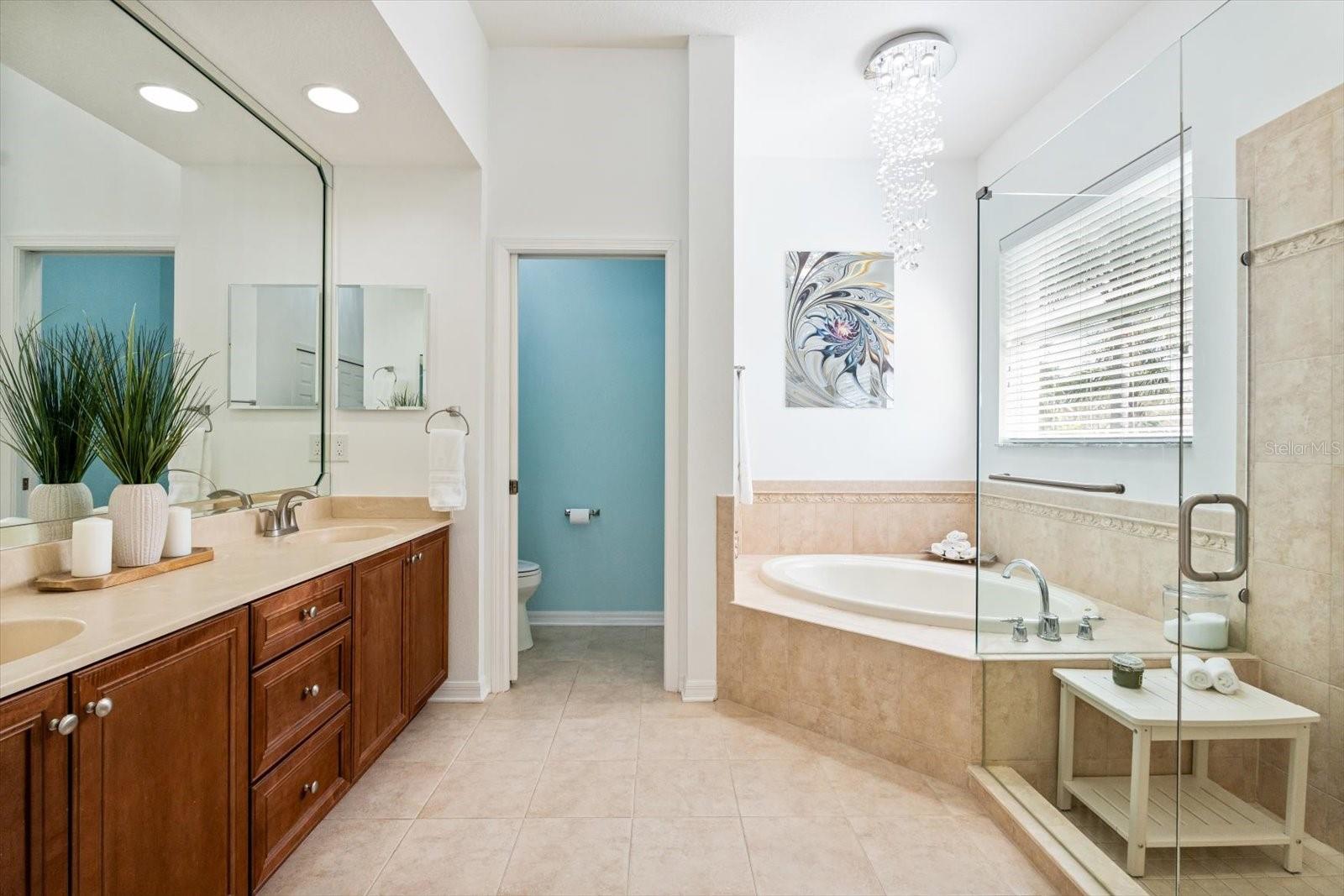 LAKESIDE PRESERVE - Residential