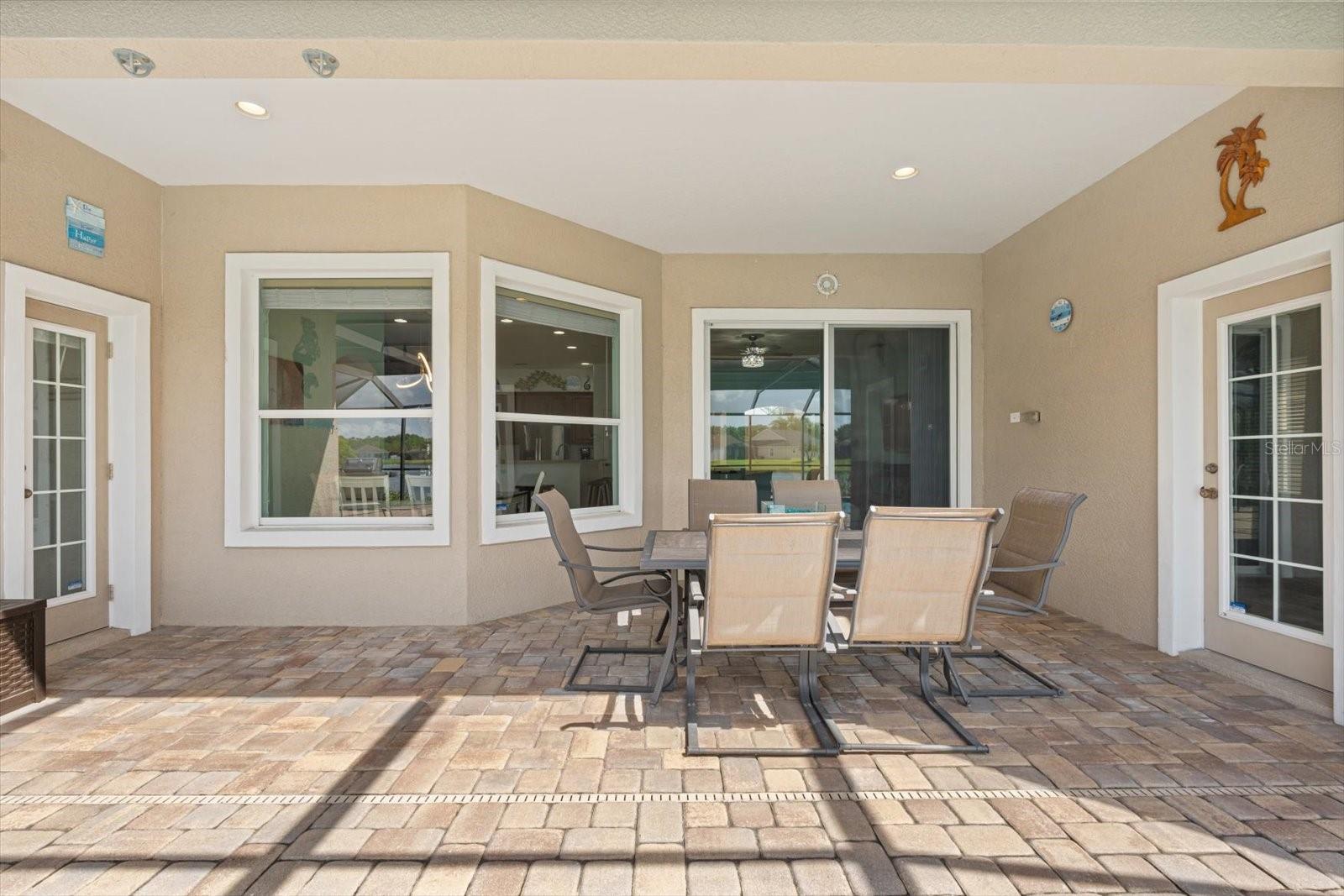 LAKESIDE PRESERVE - Residential