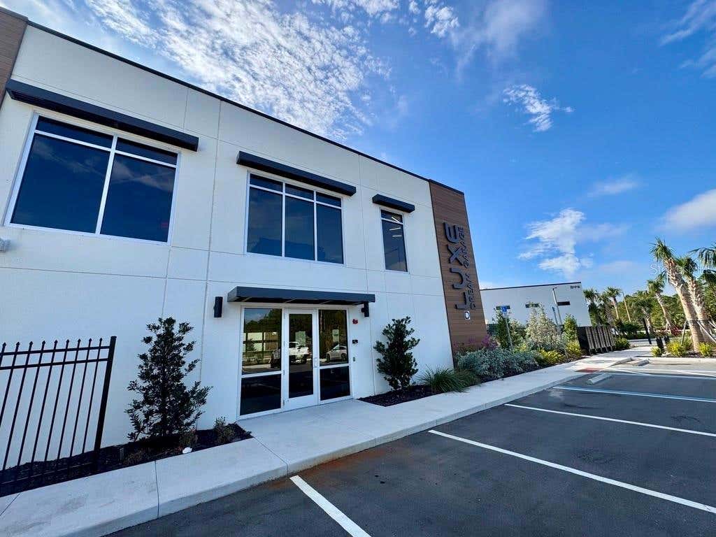 Photo of 5421 Communications Parkway #40, Lakewood Ranch, FL 34240 (MLS # A4699190)