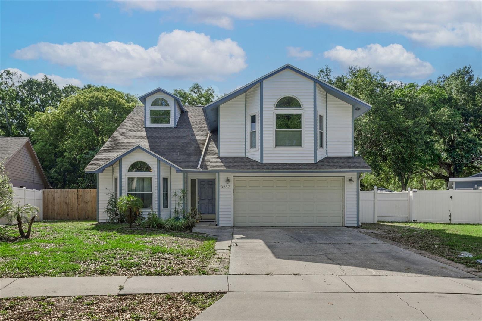 3237 MONTROSE CIRCLE