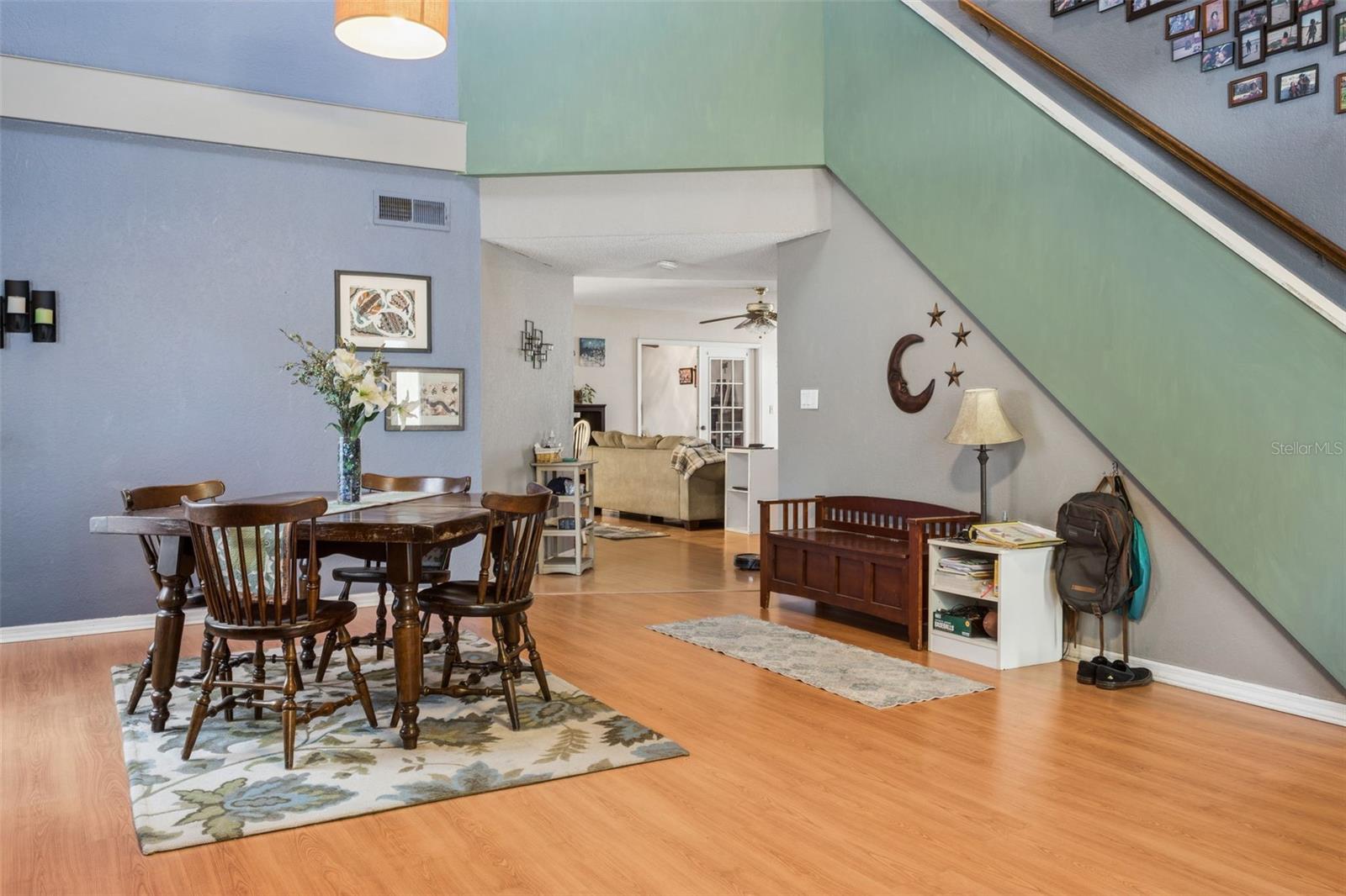 3237 MONTROSE CIRCLE