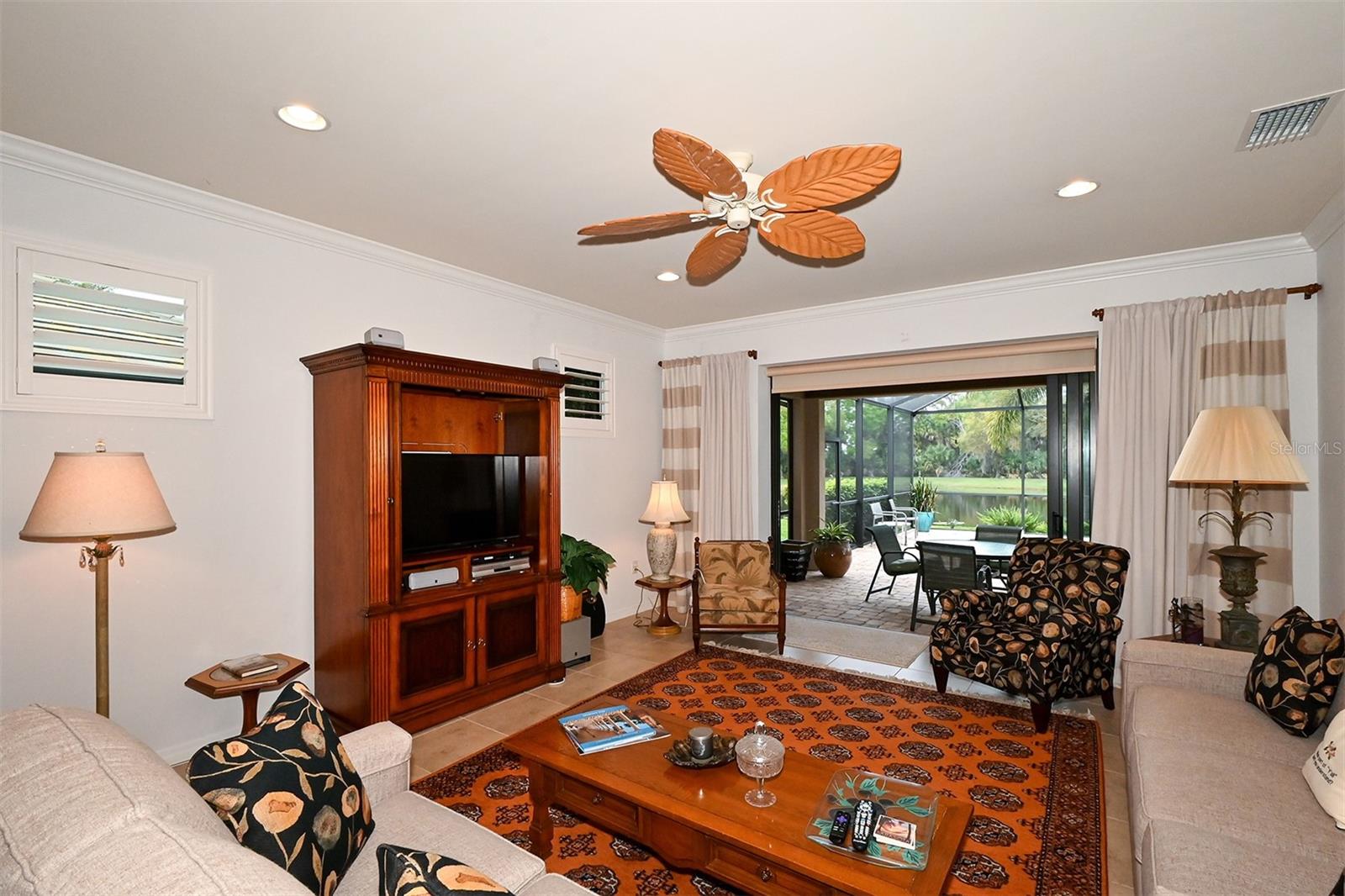 SANDHILL PRESERVE - Residential