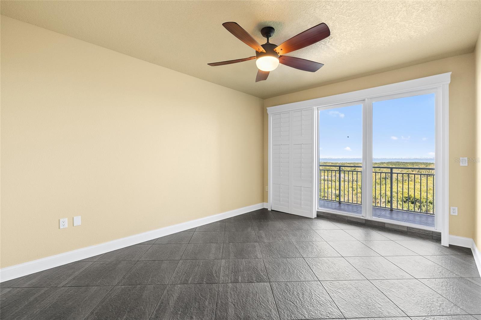 MANGROVE CAY I CONDO - Residential