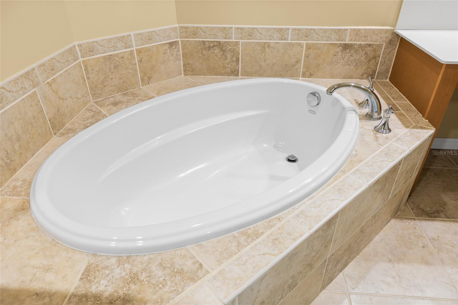 MANGROVE CAY I CONDO - Residential