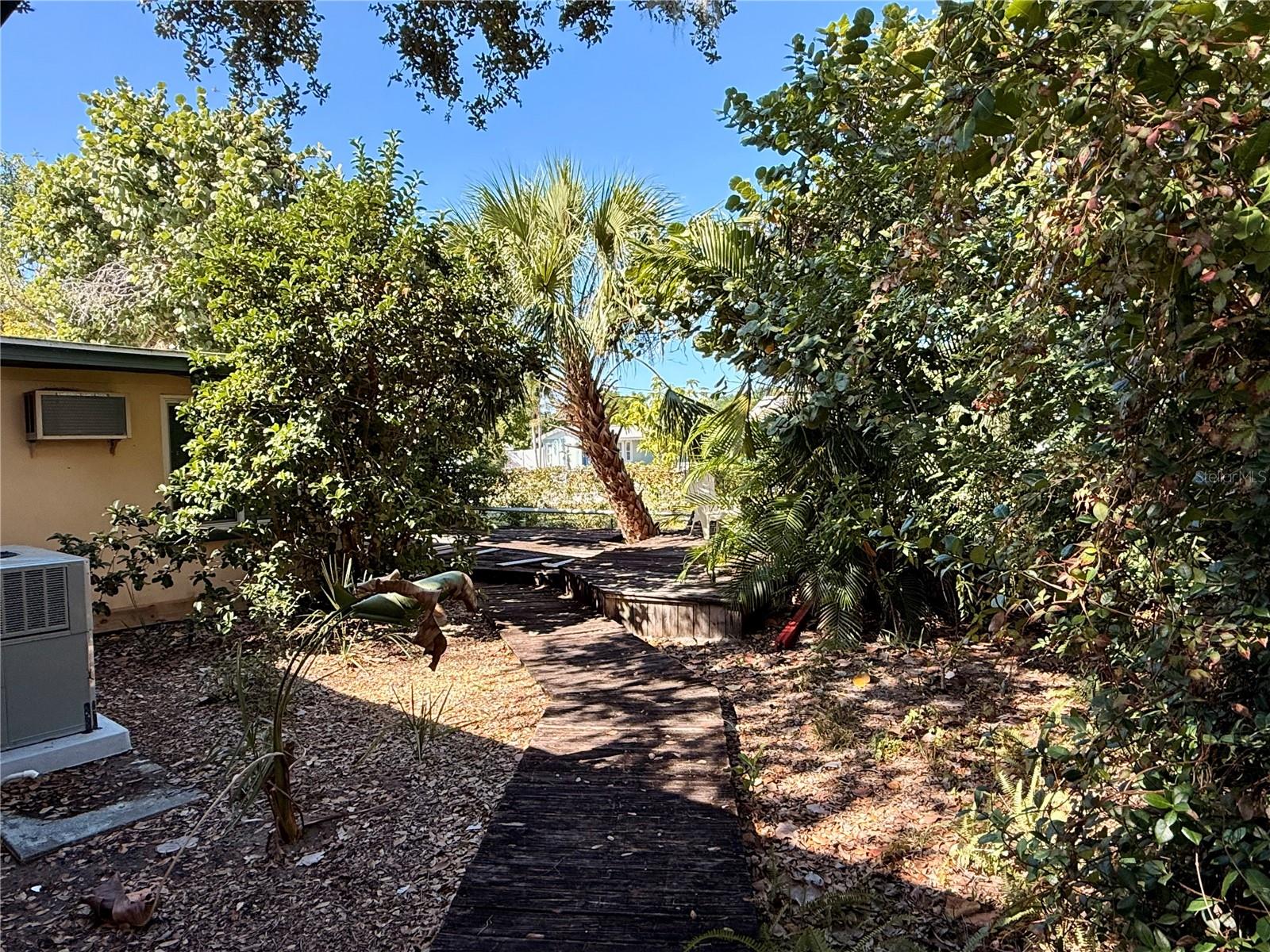 1721 BIRCHWOOD STREET