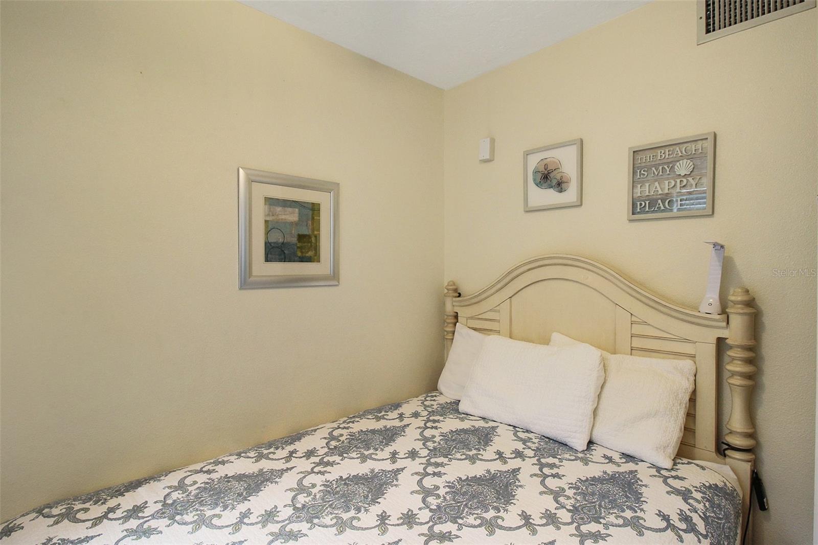 GULF & BAY CLUB BAYSIDE - Residential Lease