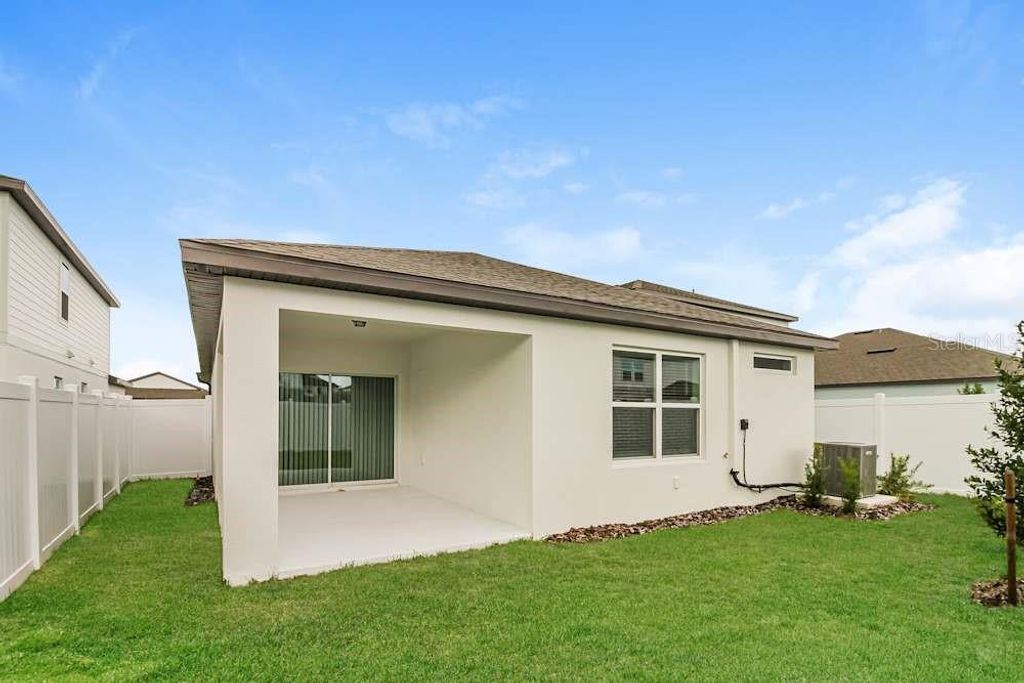 Photo of 4005 Obsidian Drive, Spring Hill, FL 34609 (MLS # G5107661)