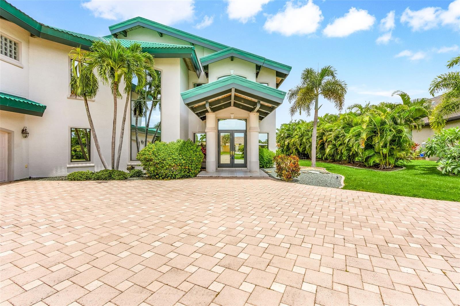 1201 ROMANO KEY CIRCLE